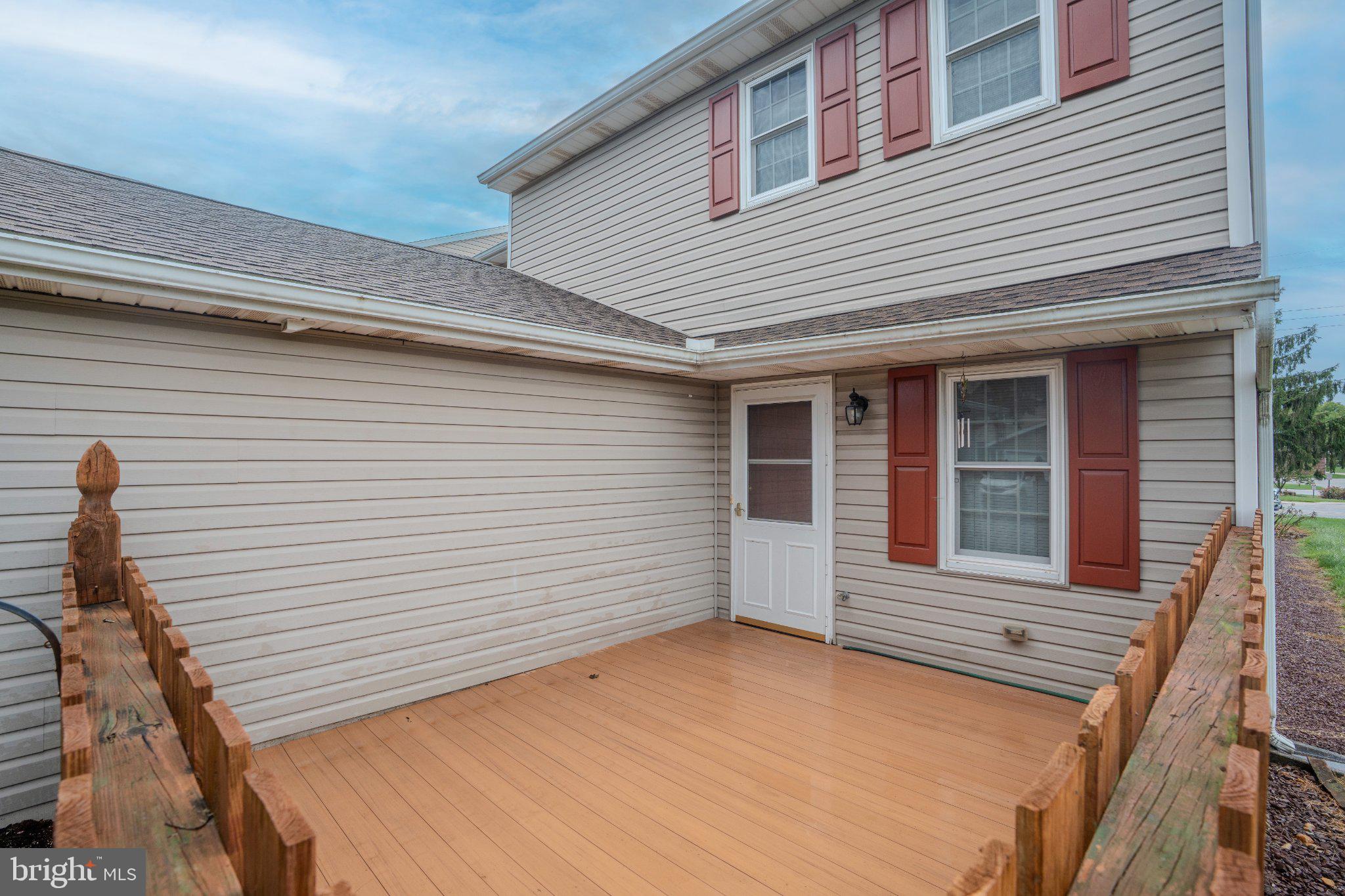 401 BENTWOOD LANE