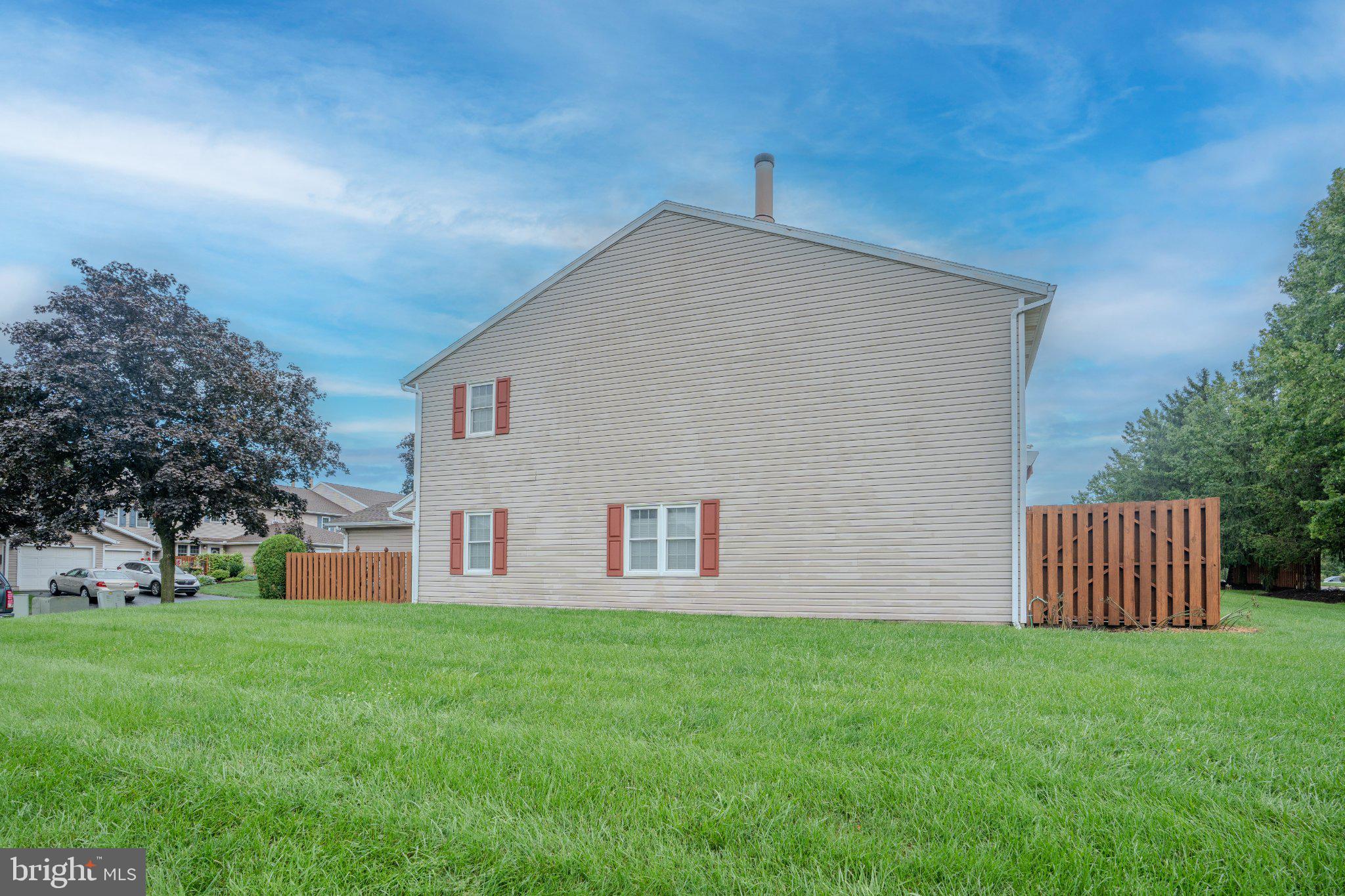 401 BENTWOOD LANE
