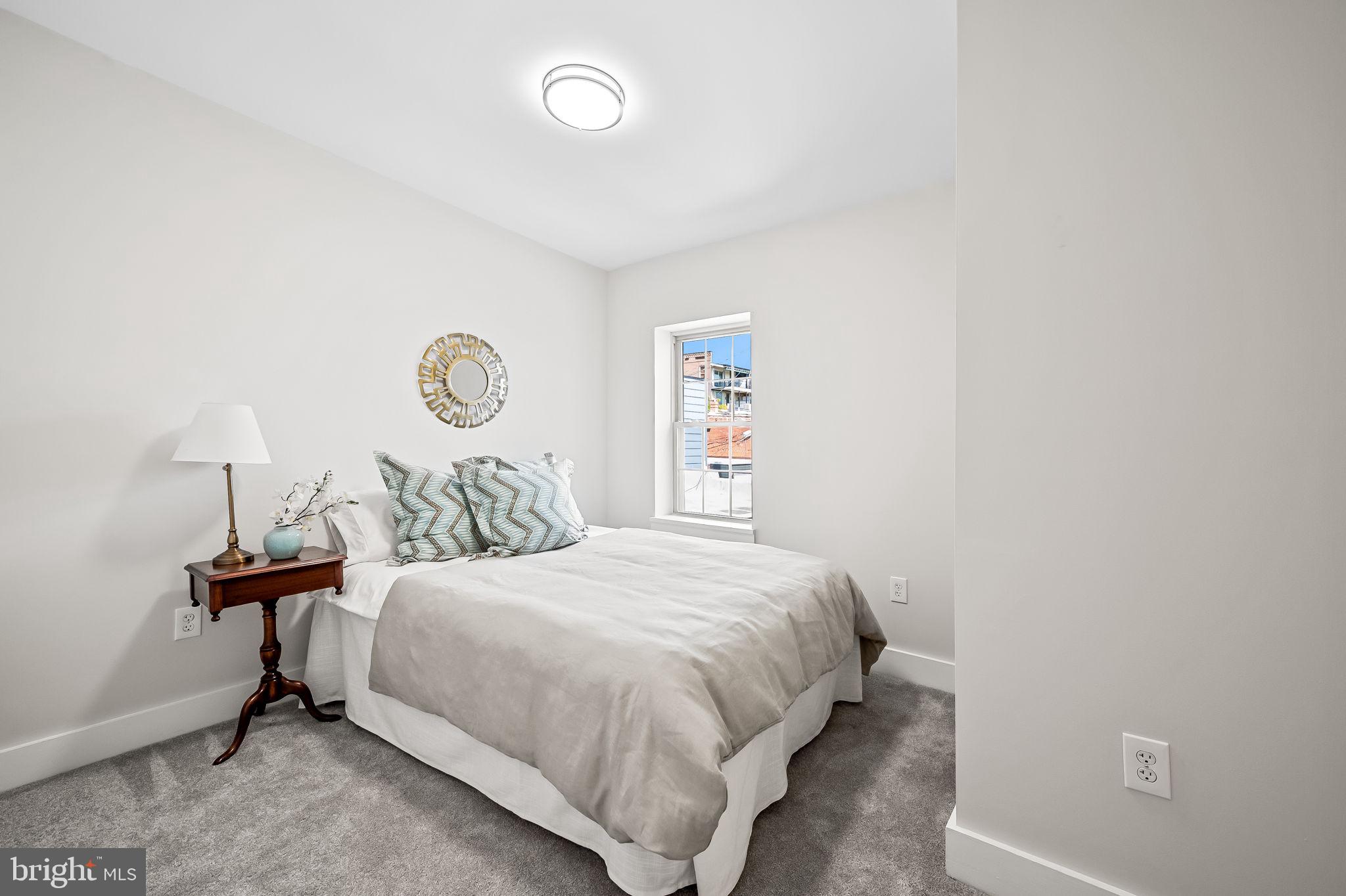 BUTCHERS HILL - Residential