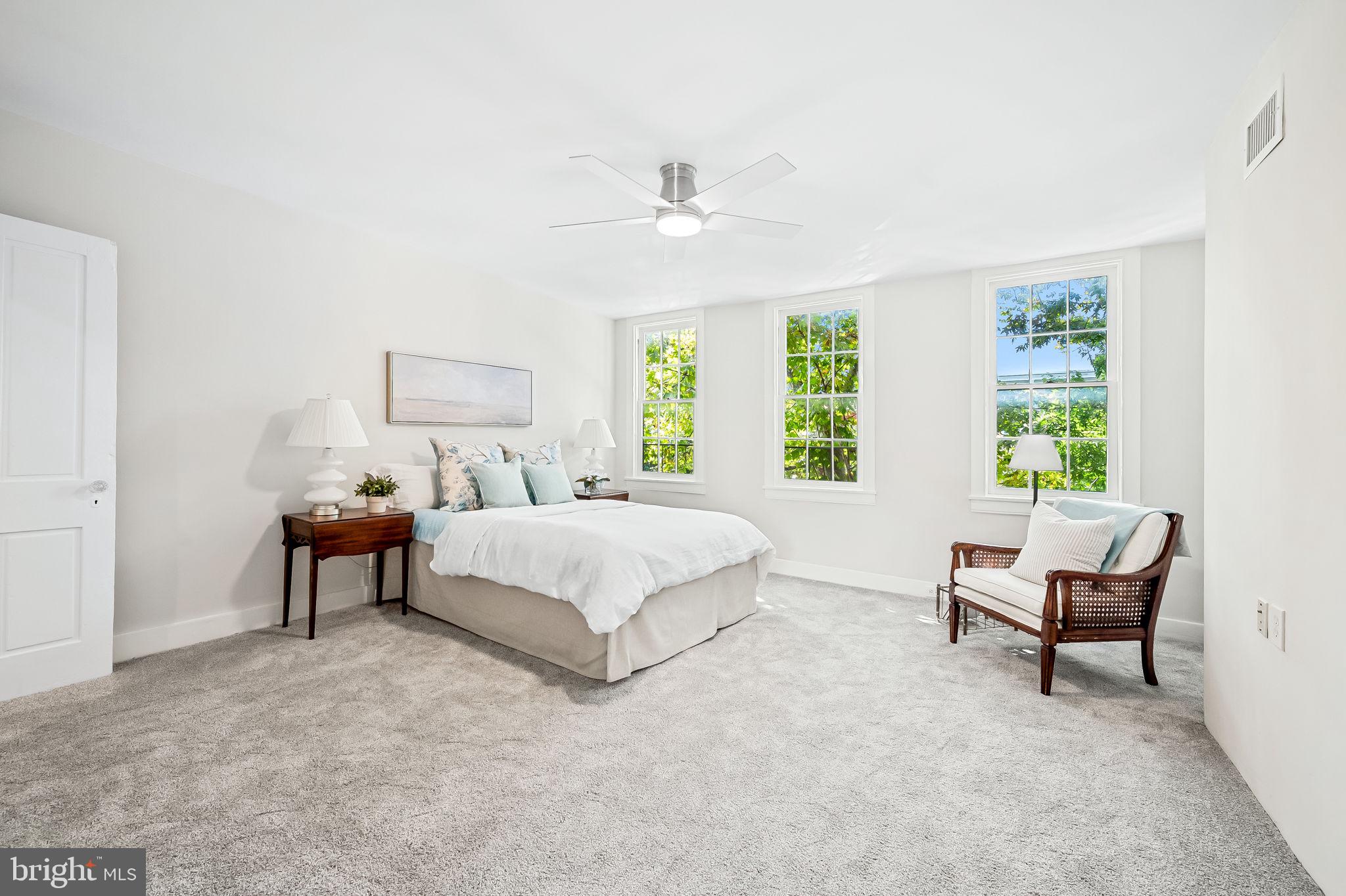 BUTCHERS HILL - Residential