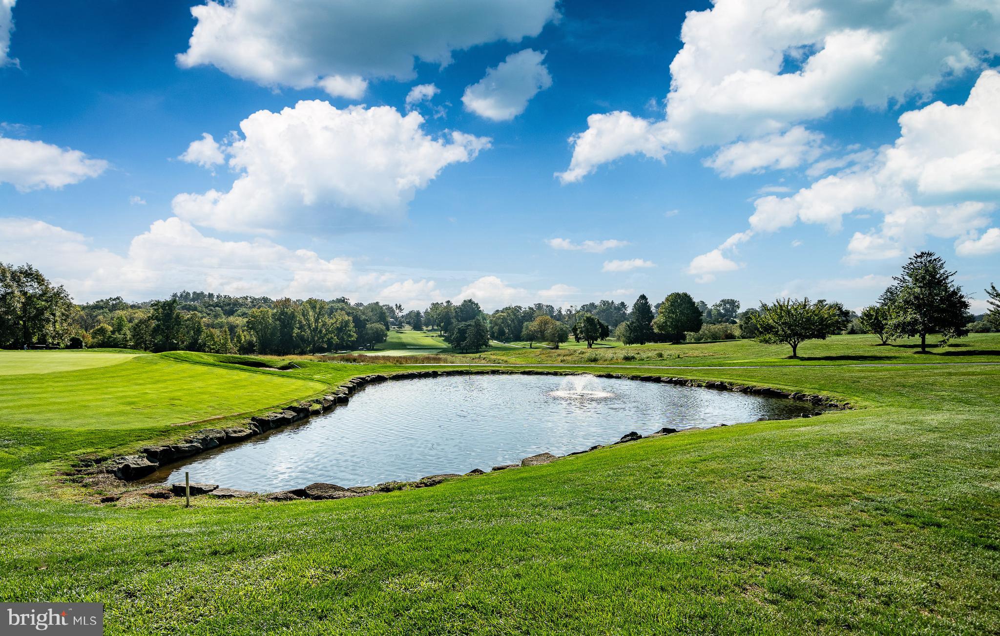 RADLEY RUN MEWS - Residential Lease