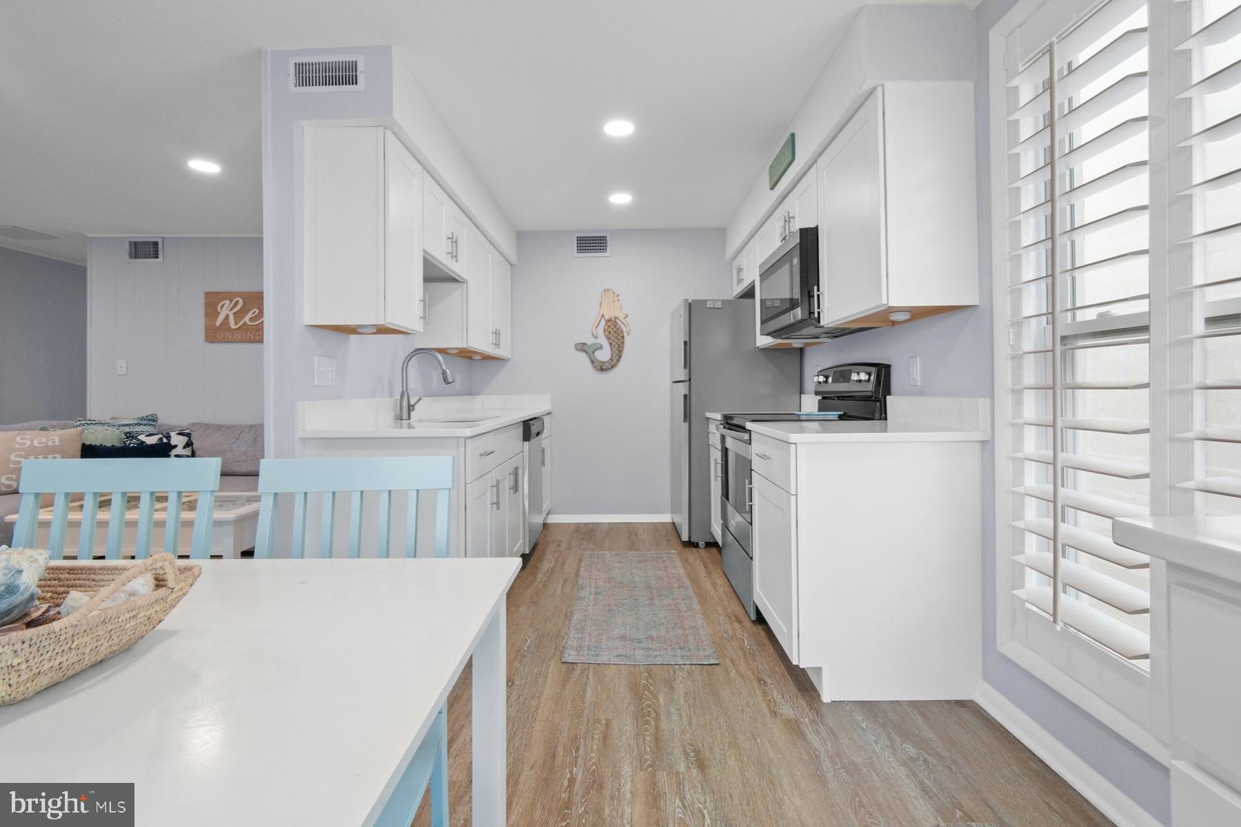 300 13TH STREET 4