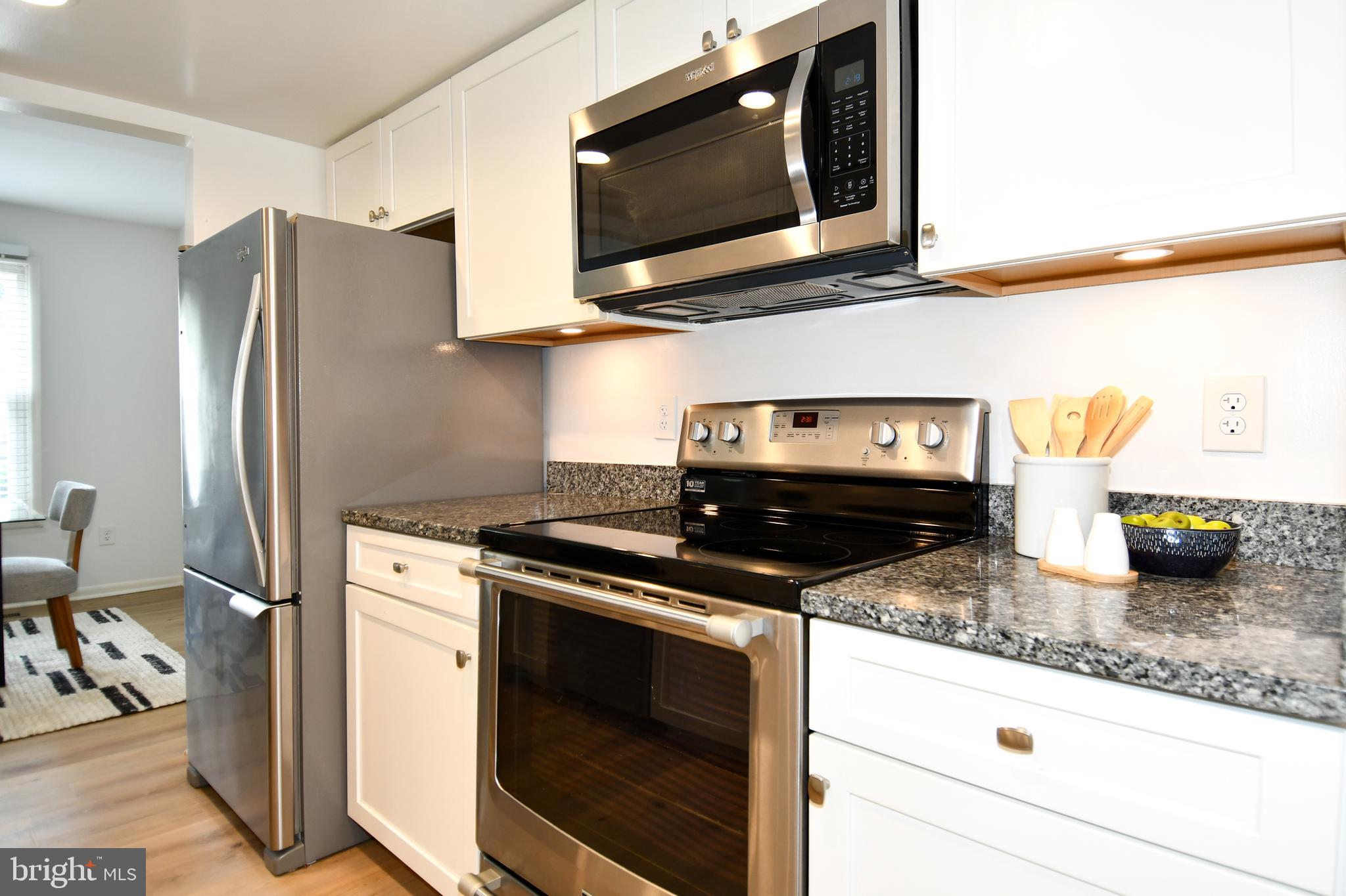 9835 SAINT CLOUD COURT