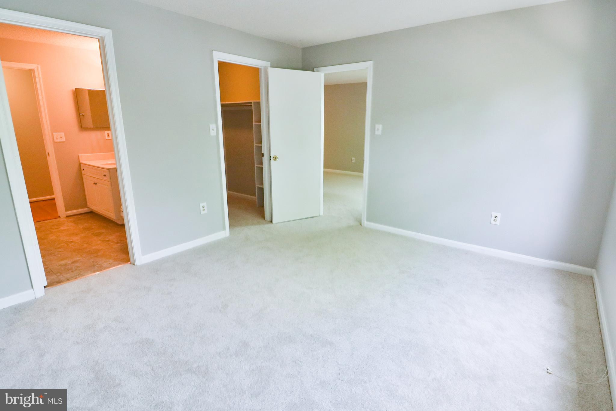 CHURCHILL VIEW - Residential Lease