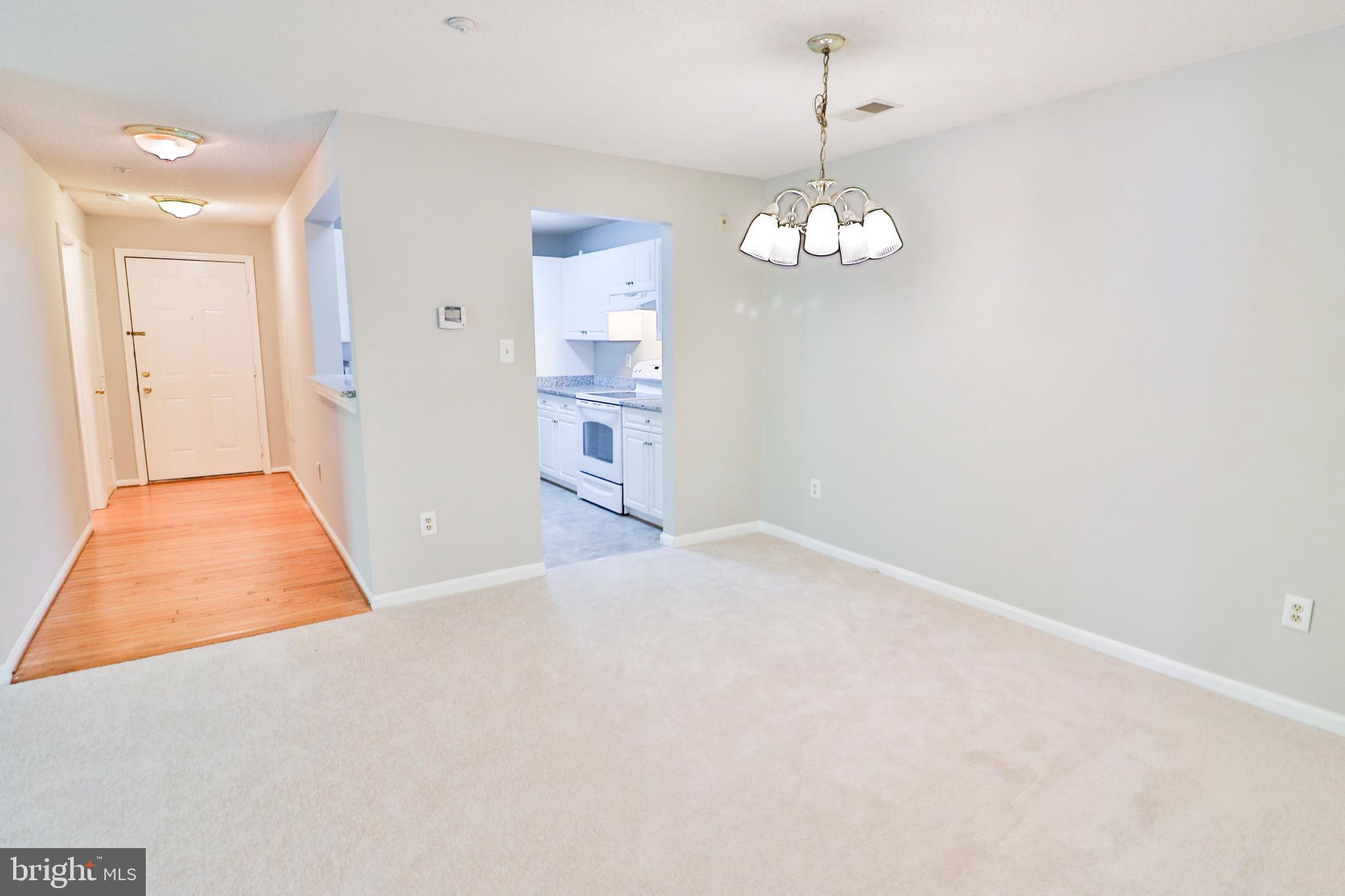 CHURCHILL VIEW - Residential Lease