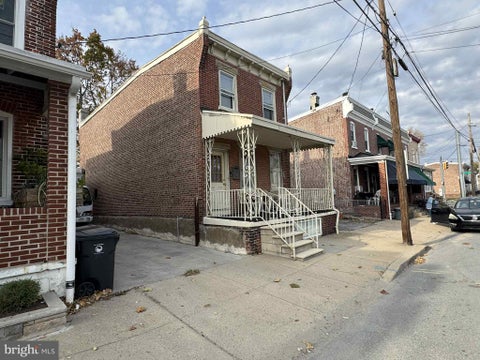 Homes For Sale - 609 S Heald Street<br/> WILMINGTON, DE 19801