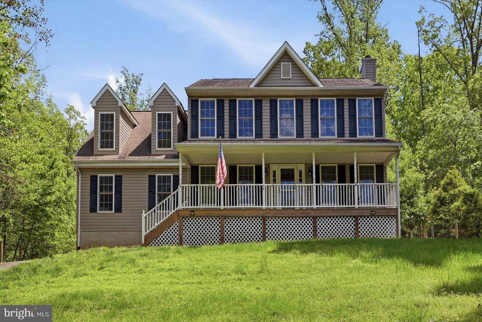 HAZEL RIVER - Residential
