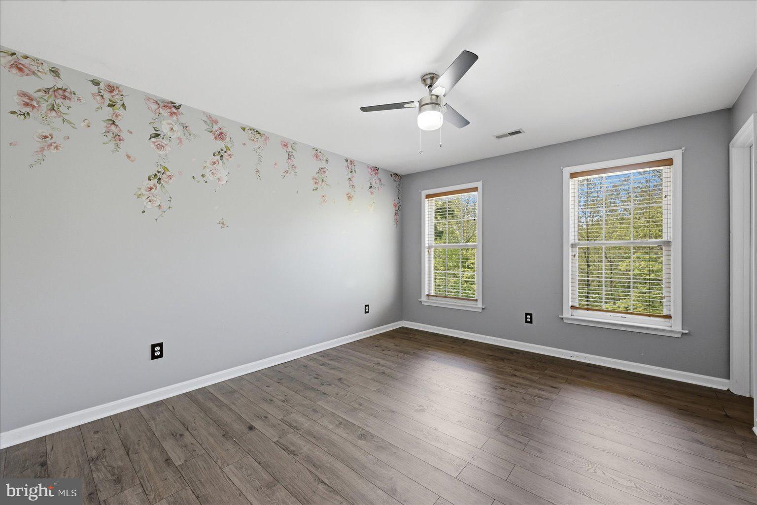 HAZEL RIVER - Residential