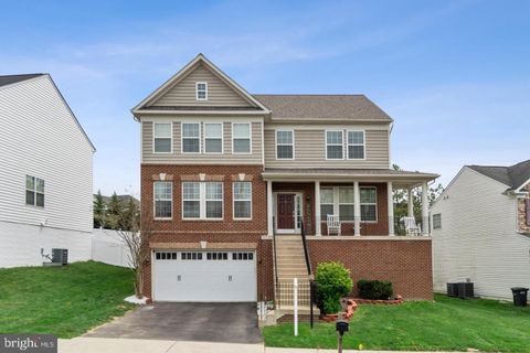 Photo of 2944 American Eagle Boulevard, WOODBRIDGE, VA 22191 (MLS # VAPW2120770)