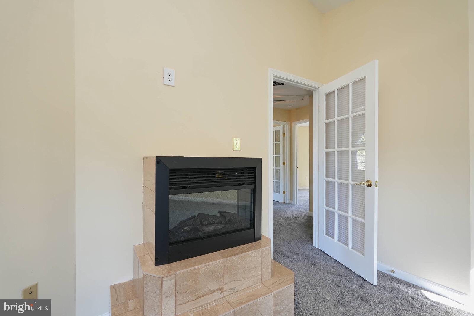 CROSS CREEK CLUB - Residential