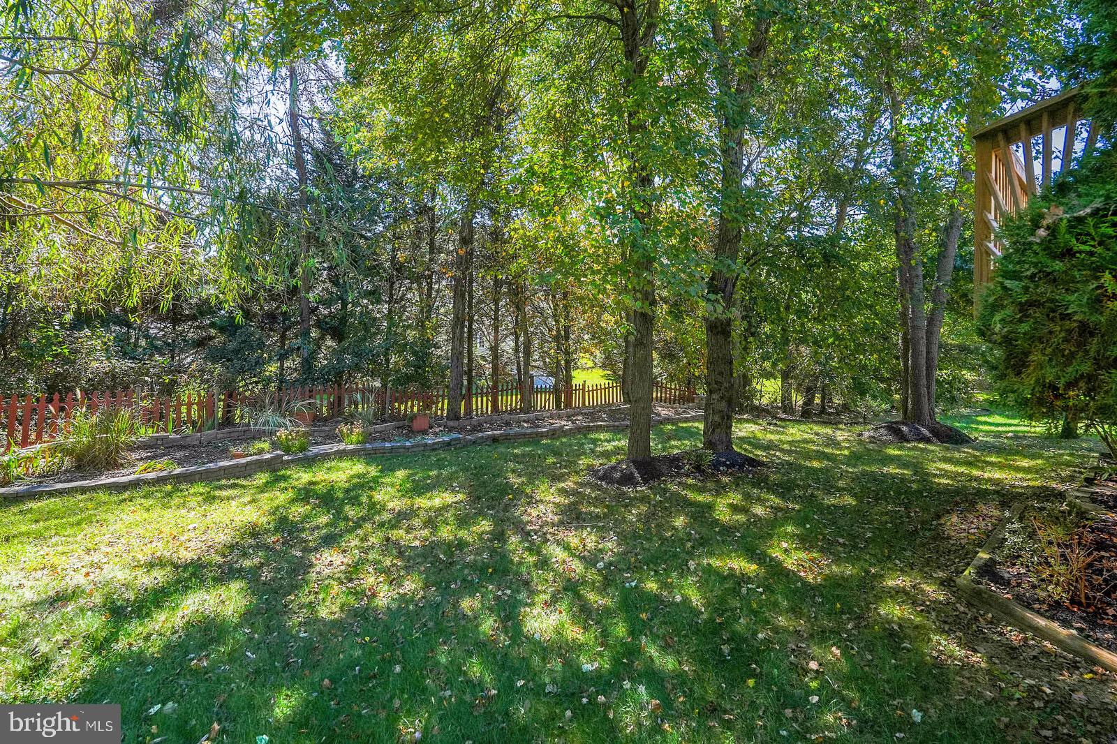 CROSS CREEK CLUB - Residential