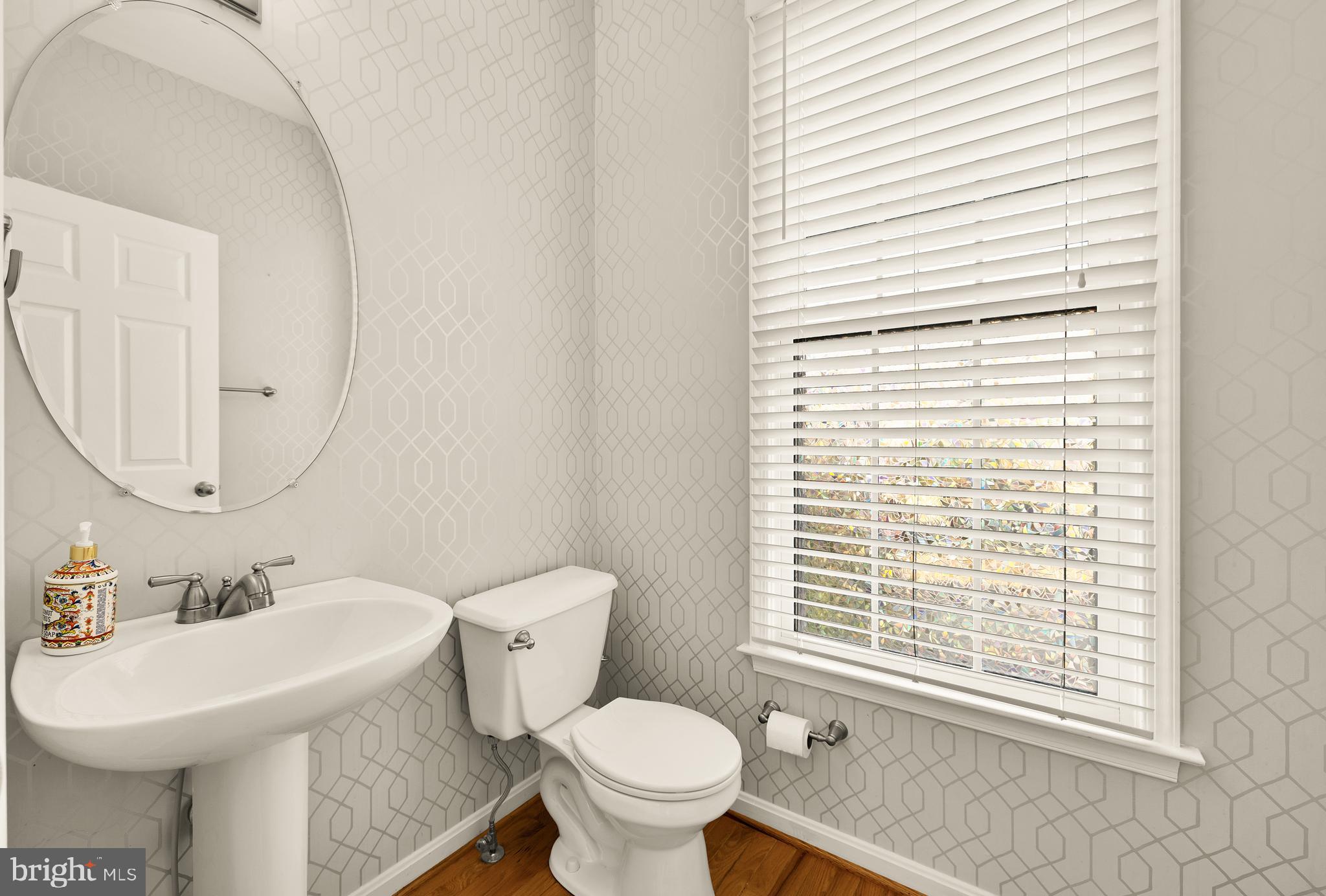 FALLSWOOD COURT - Residential