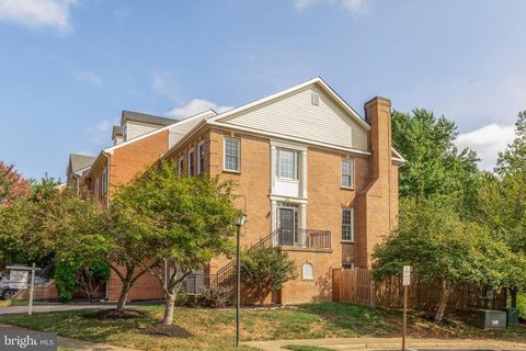 3015 FALLSWOOD GLEN COURT FALLS CHURCH VA 22044