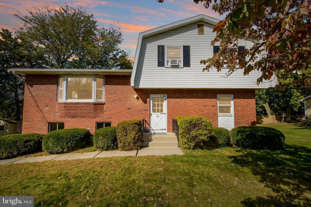 Photo of 95 Jeffrey Street, EASTON, PA 18042 (MLS # PANH2008798)