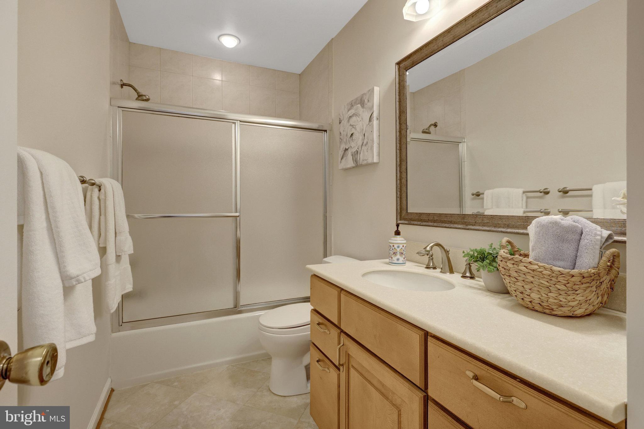 MANTUA - Residential