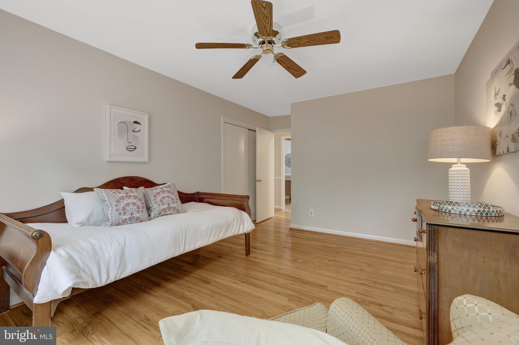 MANTUA - Residential