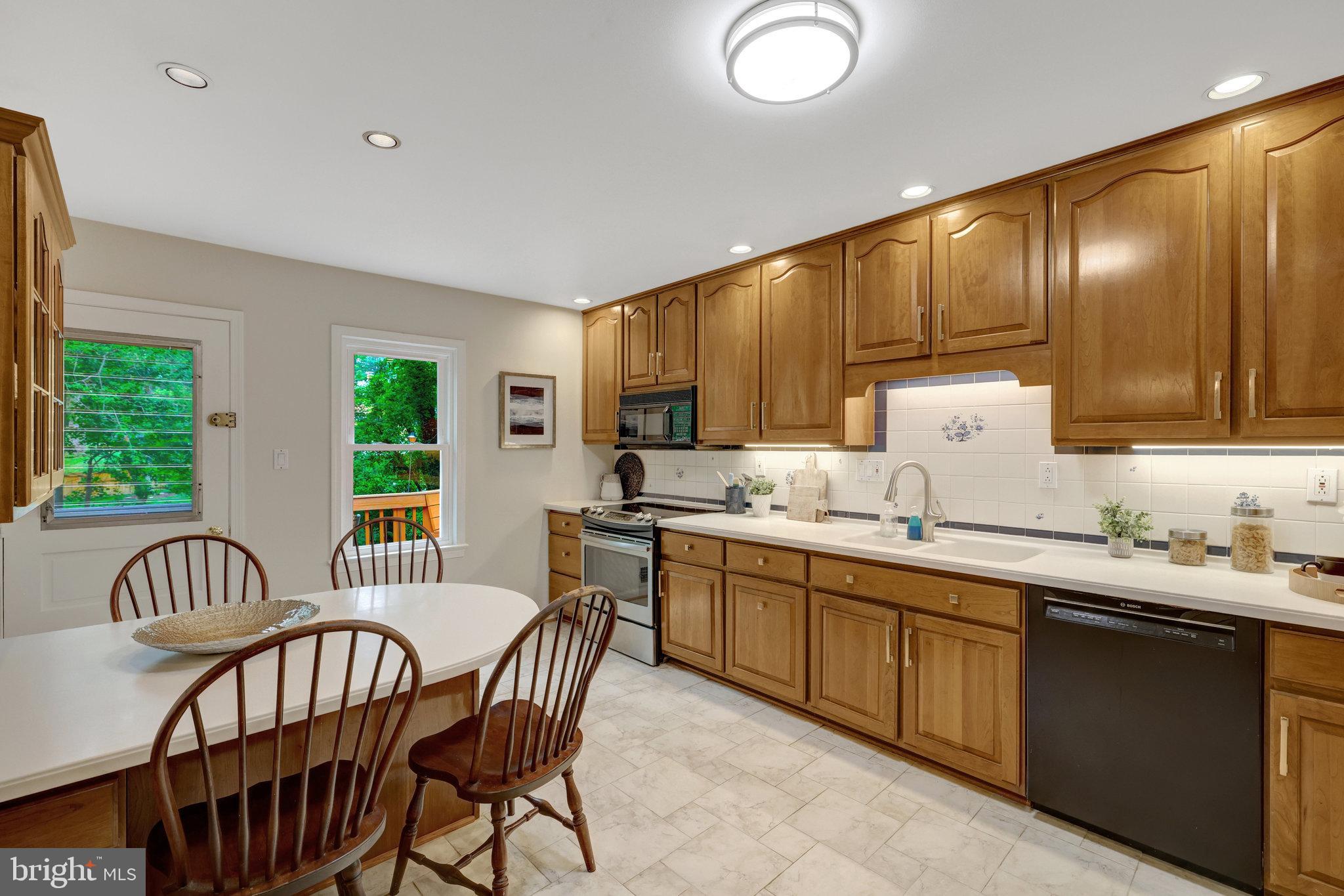 MANTUA - Residential