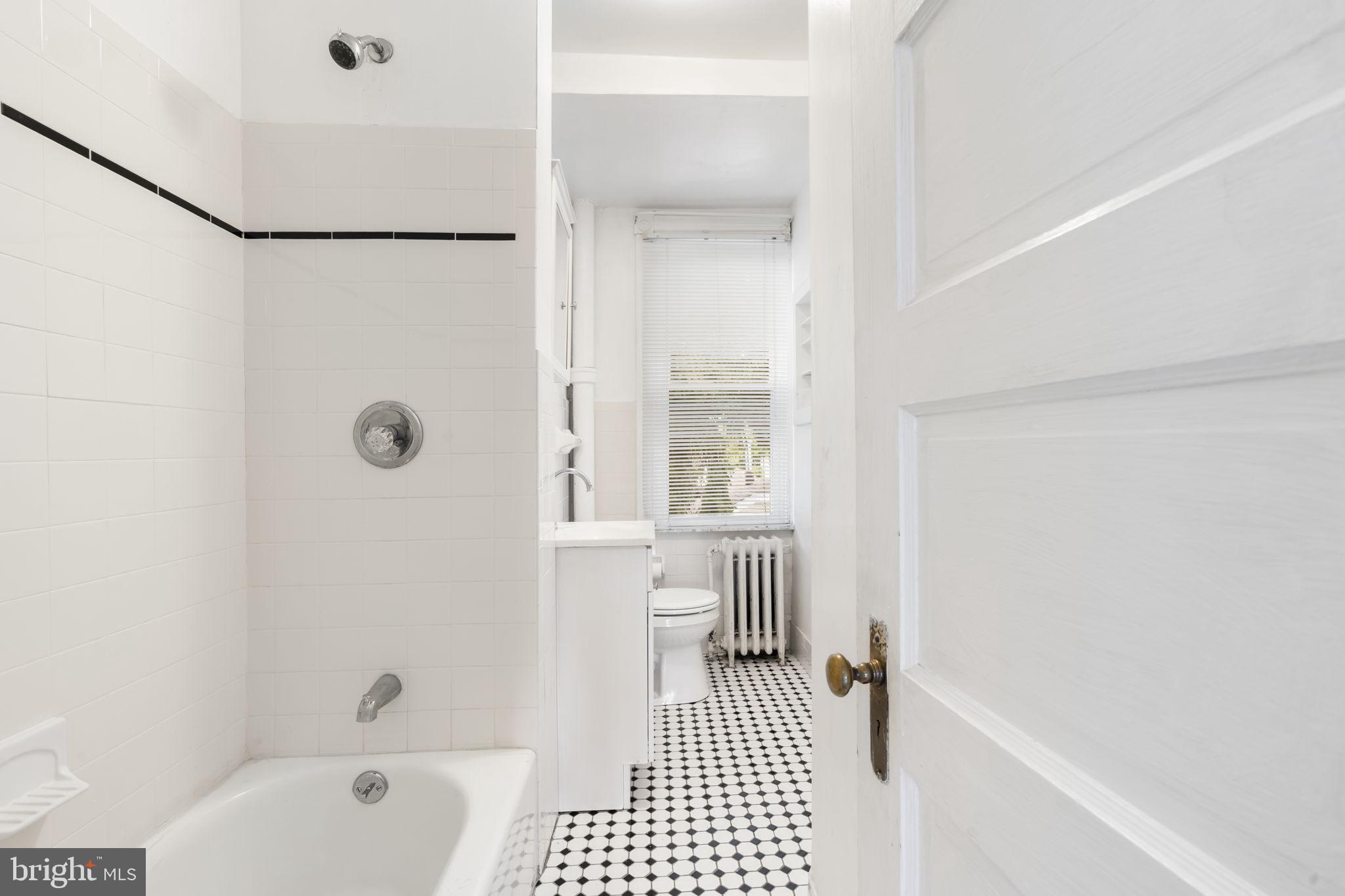 YEADON - Residential