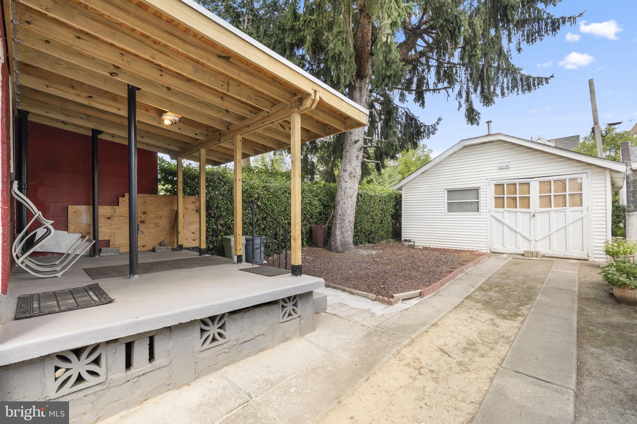 YEADON - Residential