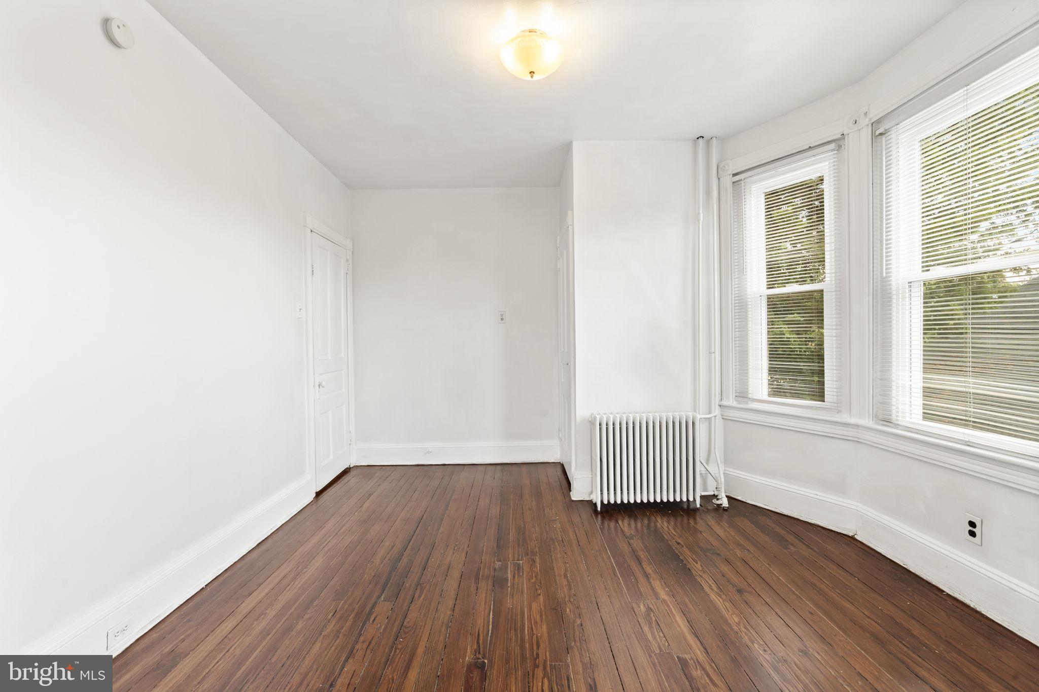 YEADON - Residential