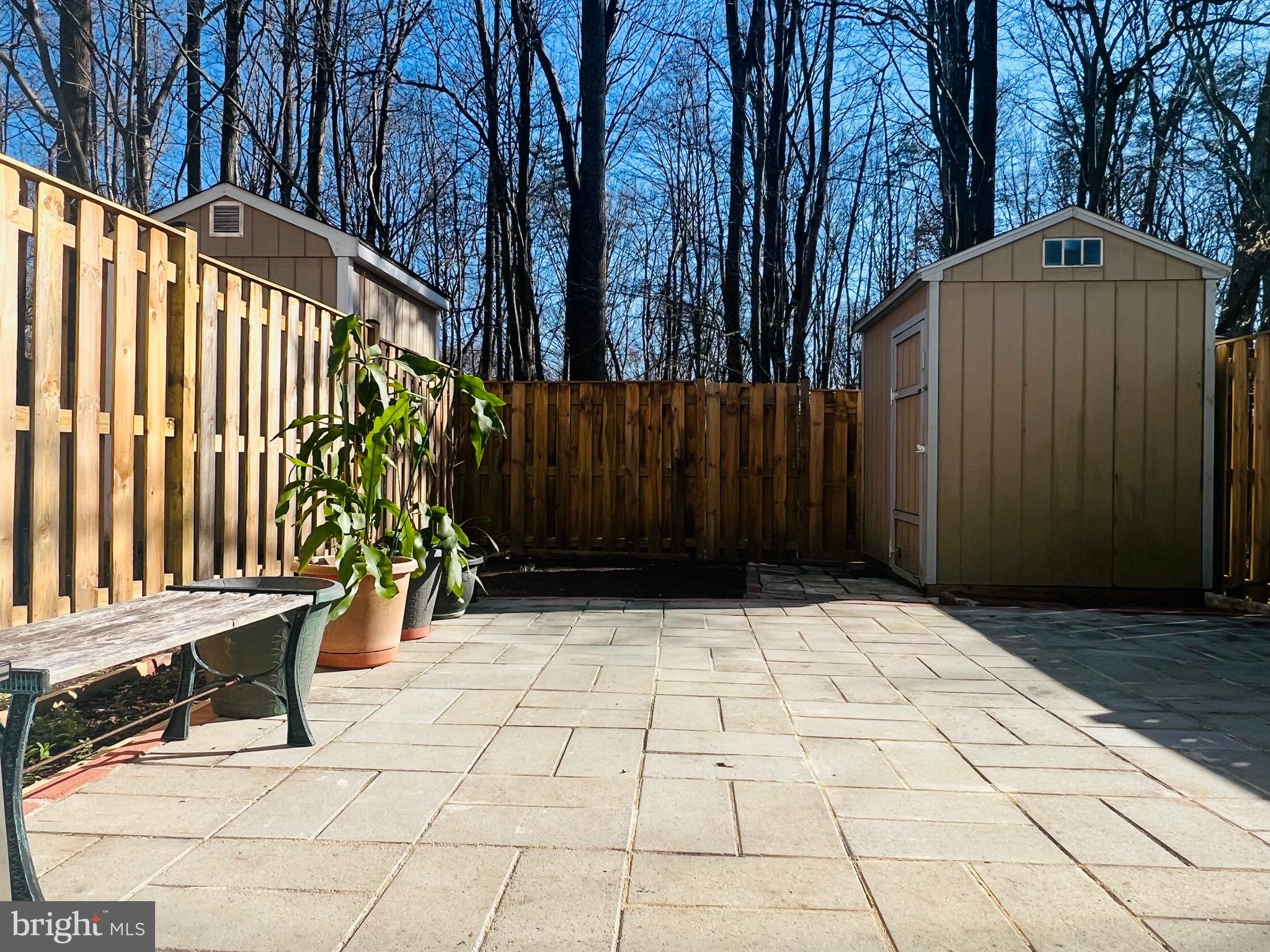 NEWINGTON FOREST - Residential