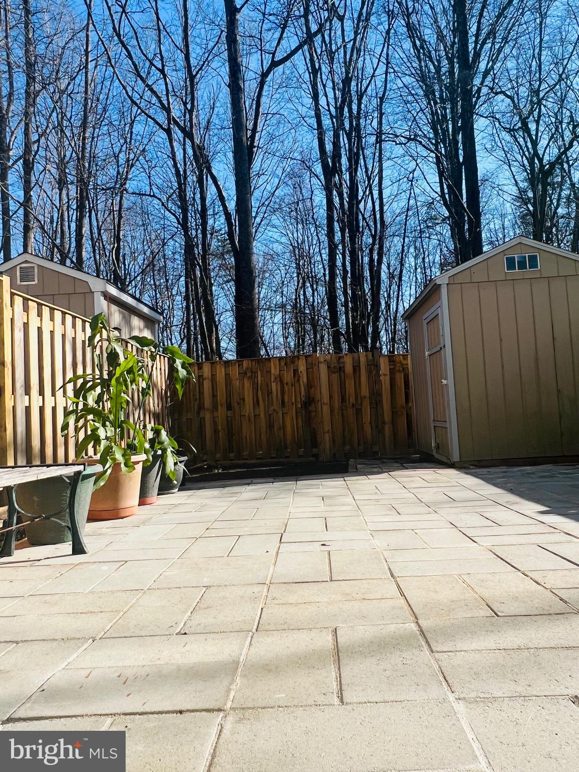 NEWINGTON FOREST - Residential