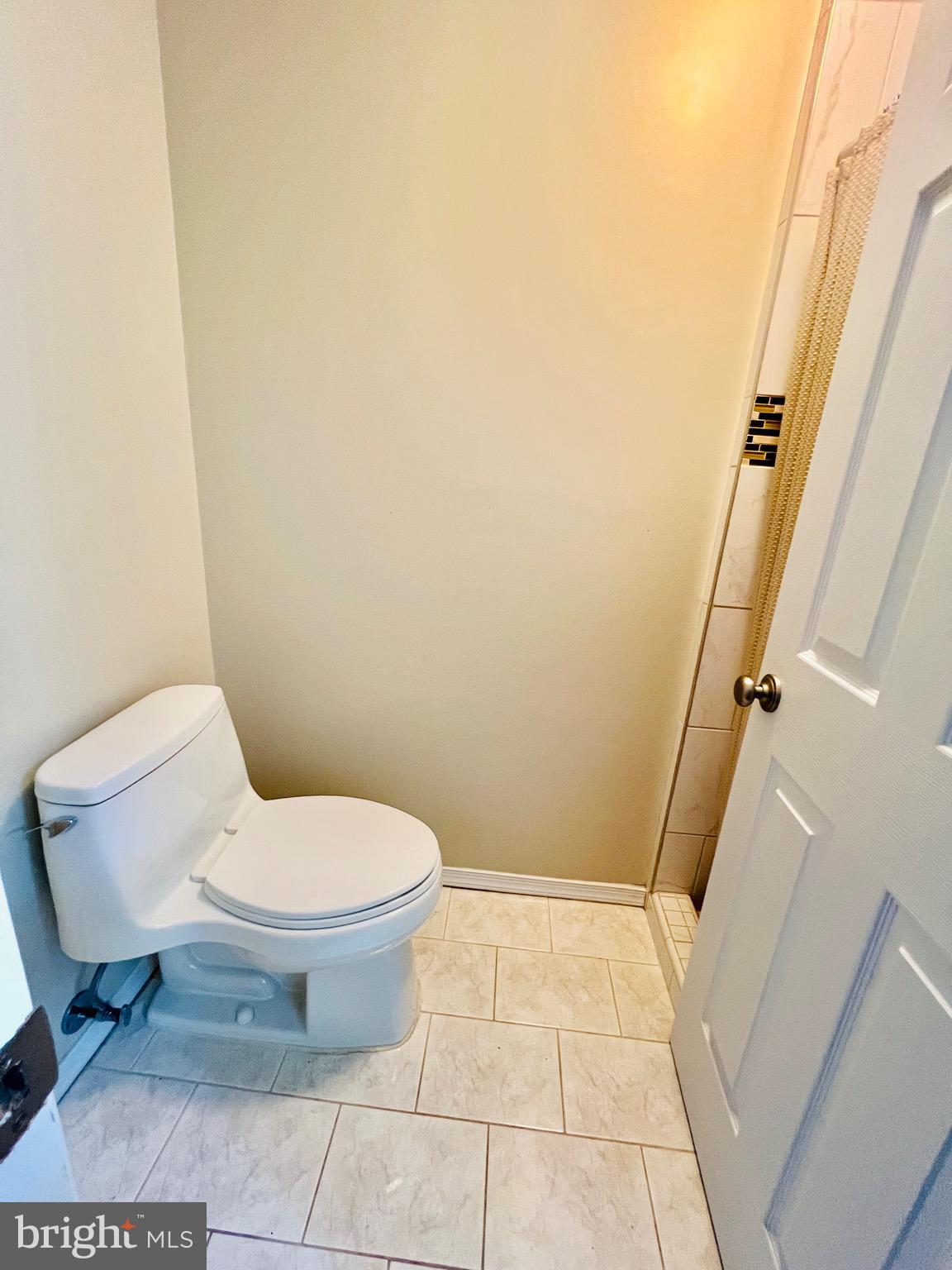 NEWINGTON FOREST - Residential