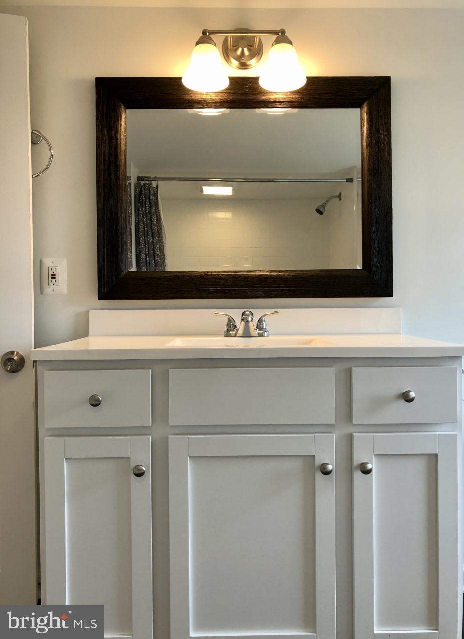 BRUNSWICK - Residential