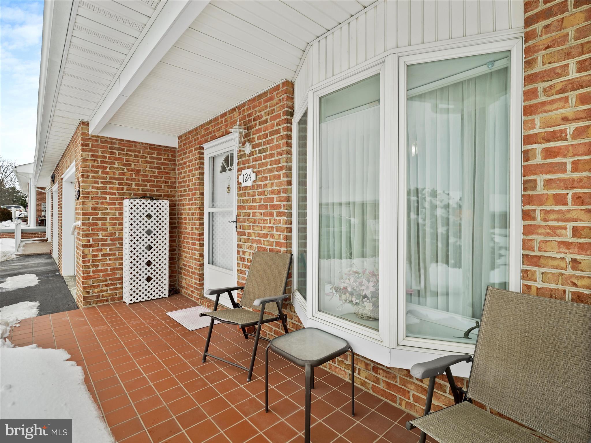 SOUTH POINTE - Residential