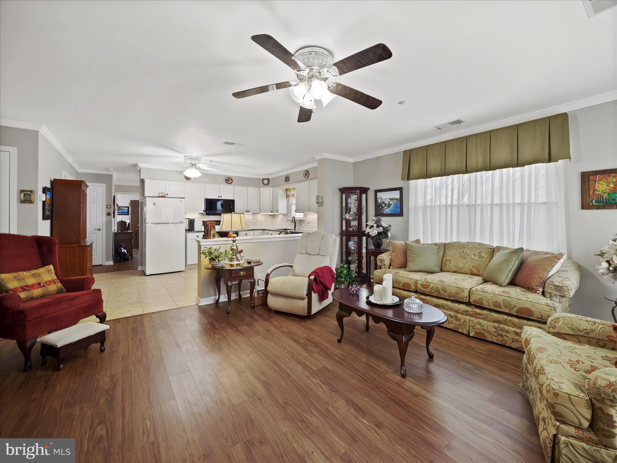 SOUTH POINTE - Residential