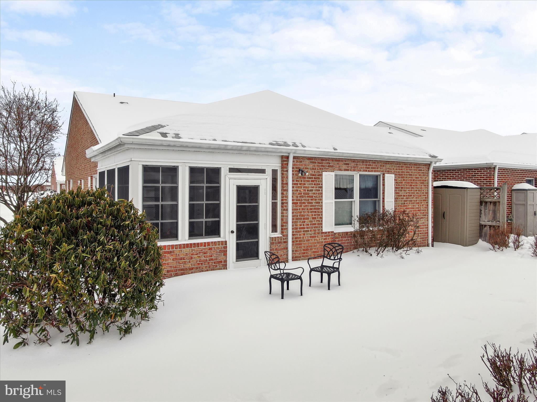 SOUTH POINTE - Residential