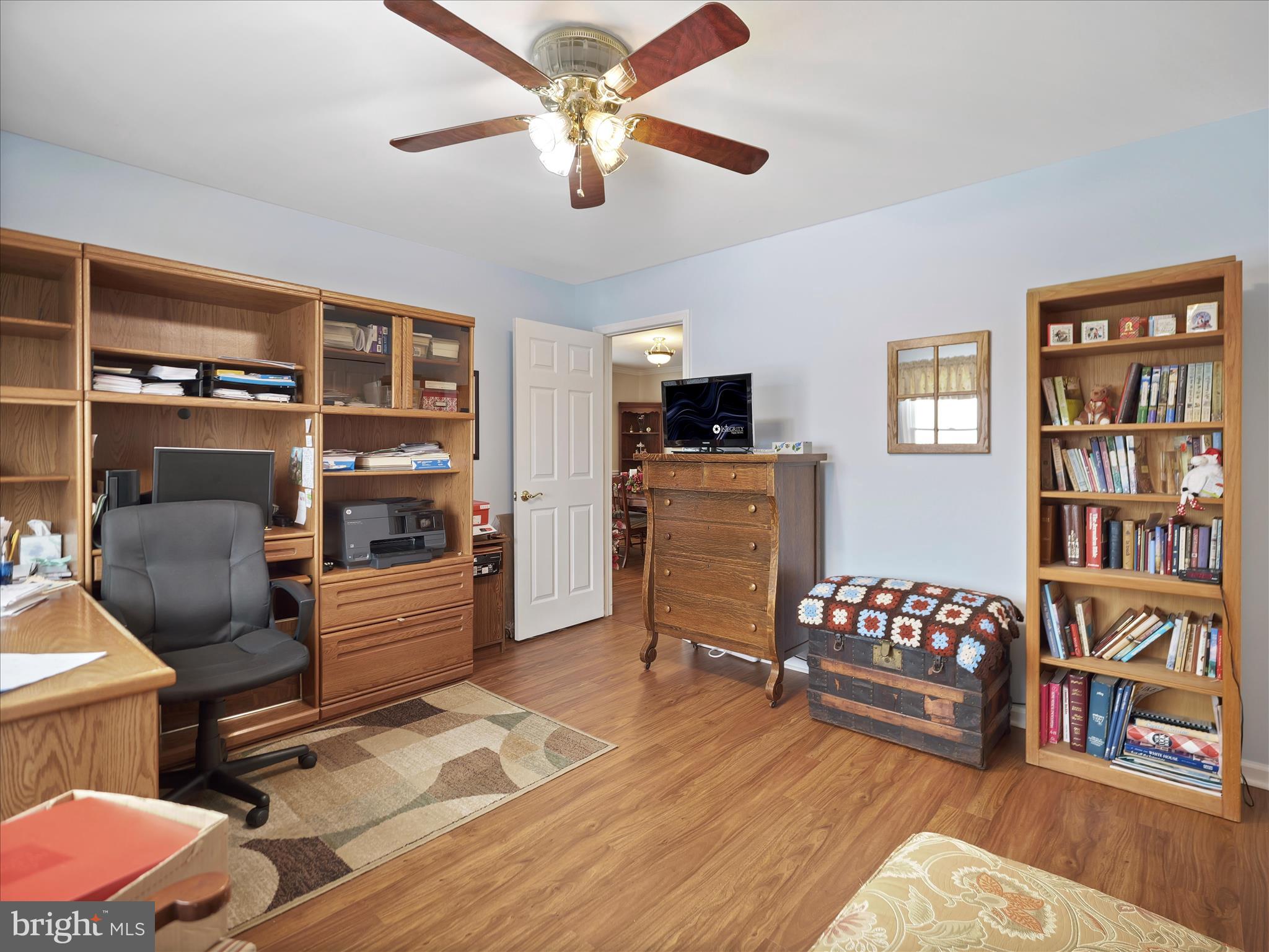 SOUTH POINTE - Residential