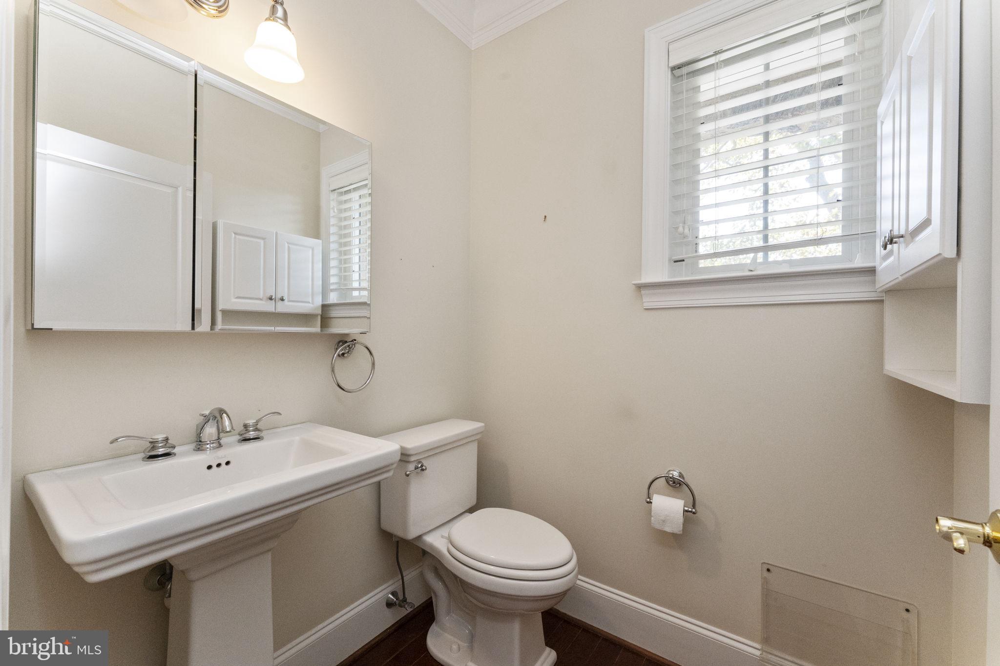 WHITEHALL - Residential