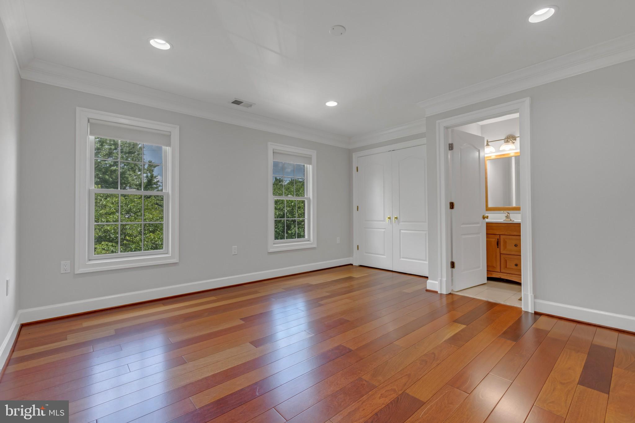 EL NIDO ESTATES - Residential