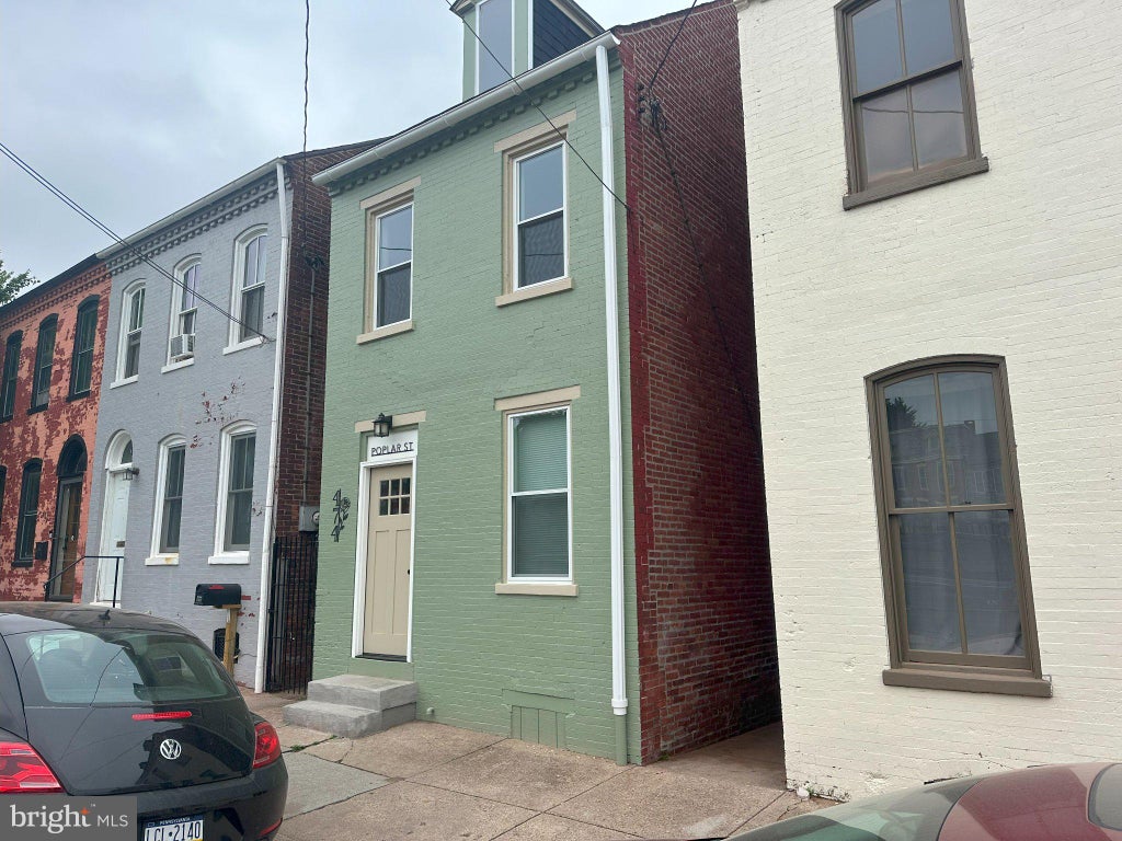 Photo of 474 Poplar Street, LANCASTER, PA 17603 (MLS # PALA2097108)