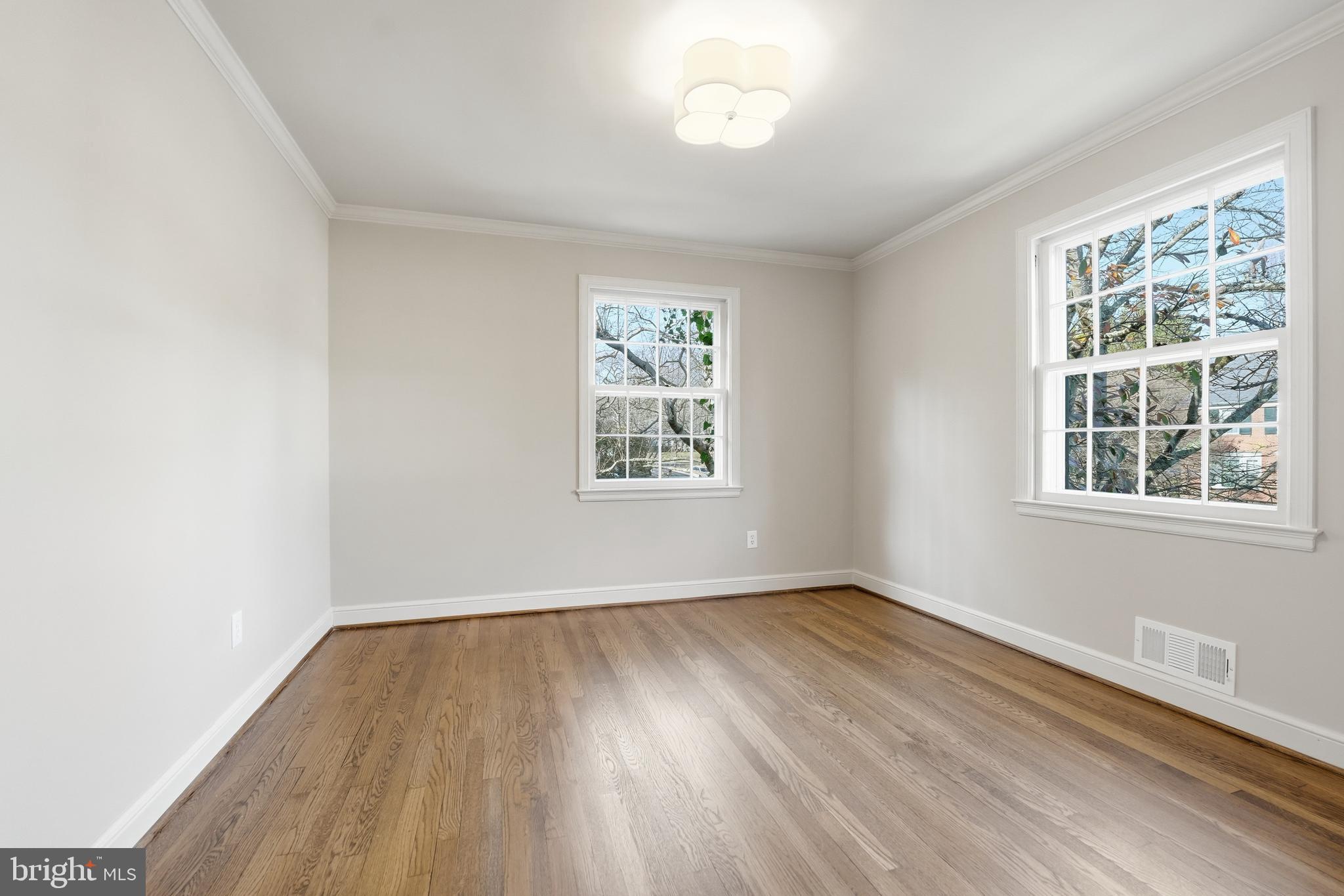 SUMNER - Residential