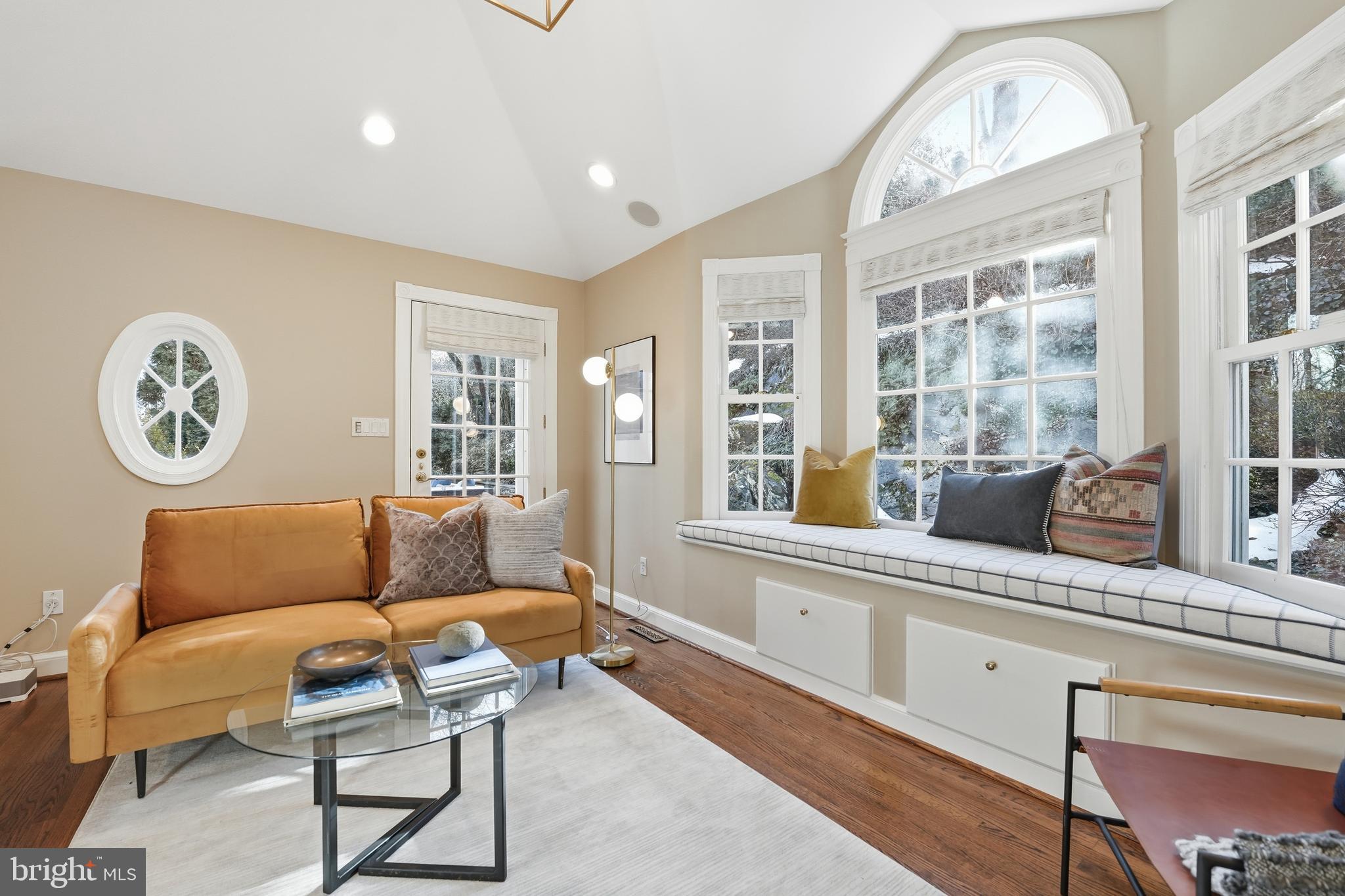 SUMNER - Residential