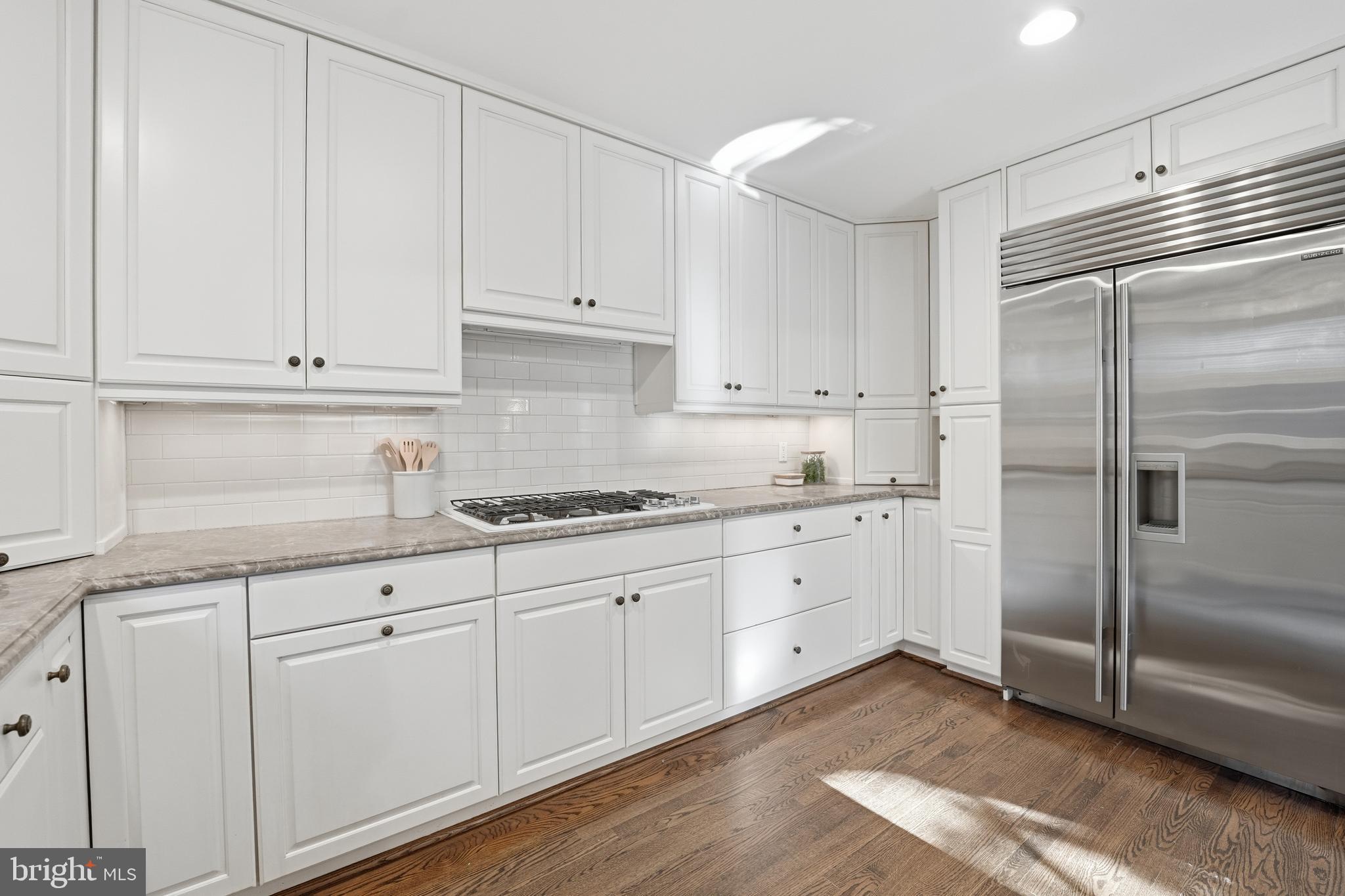 SUMNER - Residential