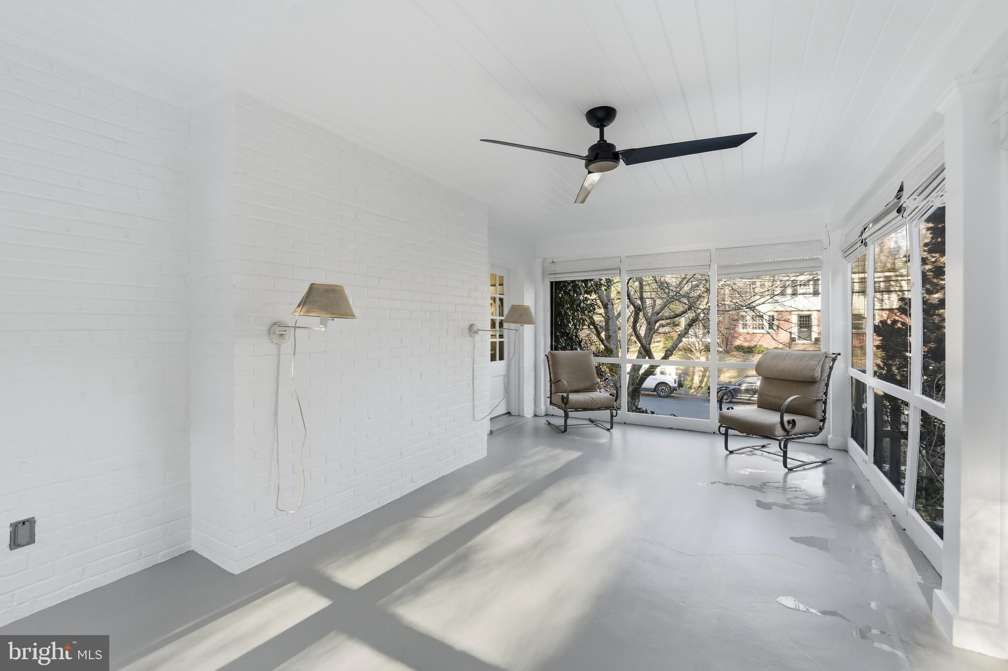 SUMNER - Residential