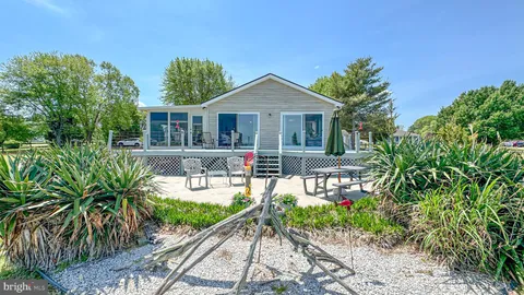 239 Potomac Dr, Heathsville, VA MLS: VANV2001580