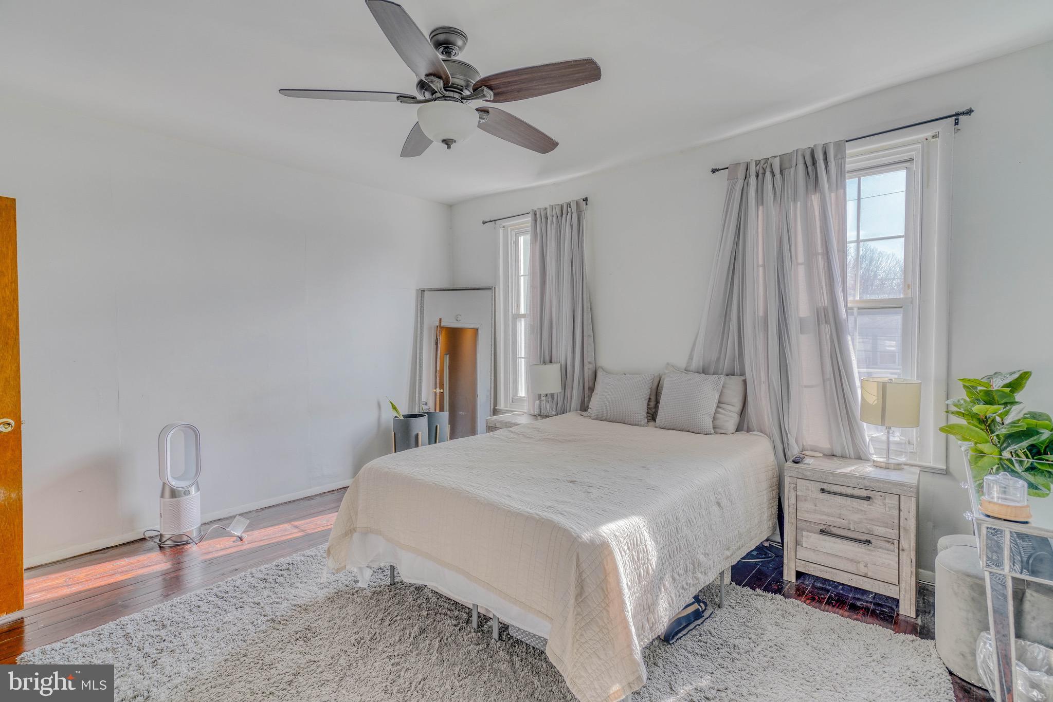 MANAYUNK - Residential