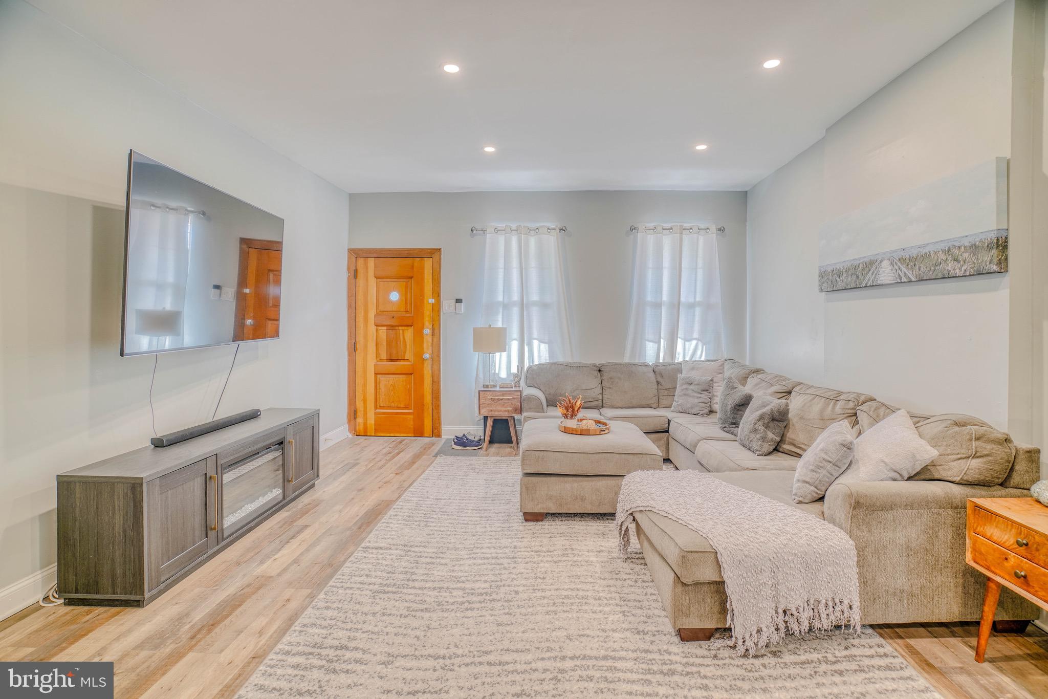 MANAYUNK - Residential