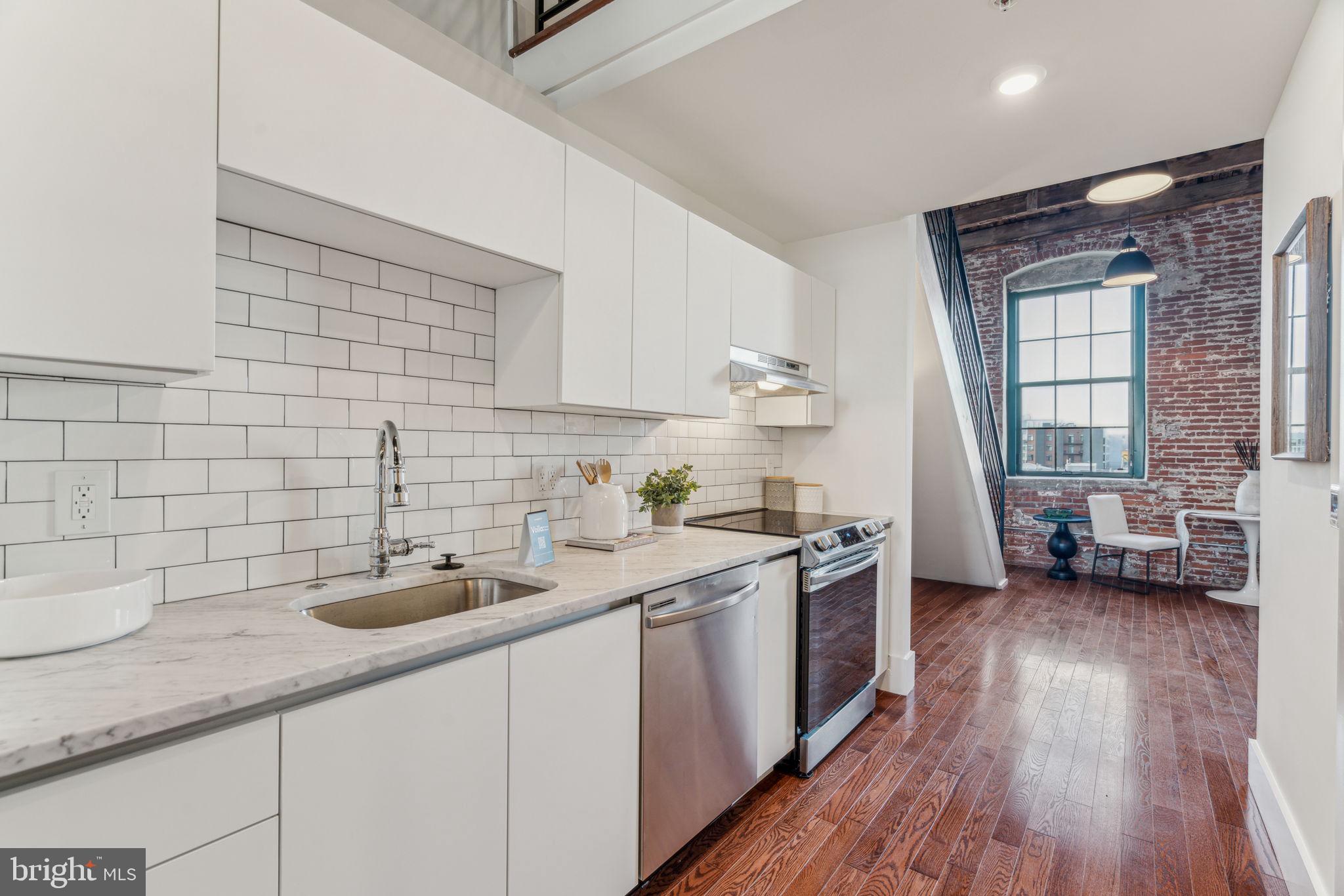 FISHTOWN - Residential Lease