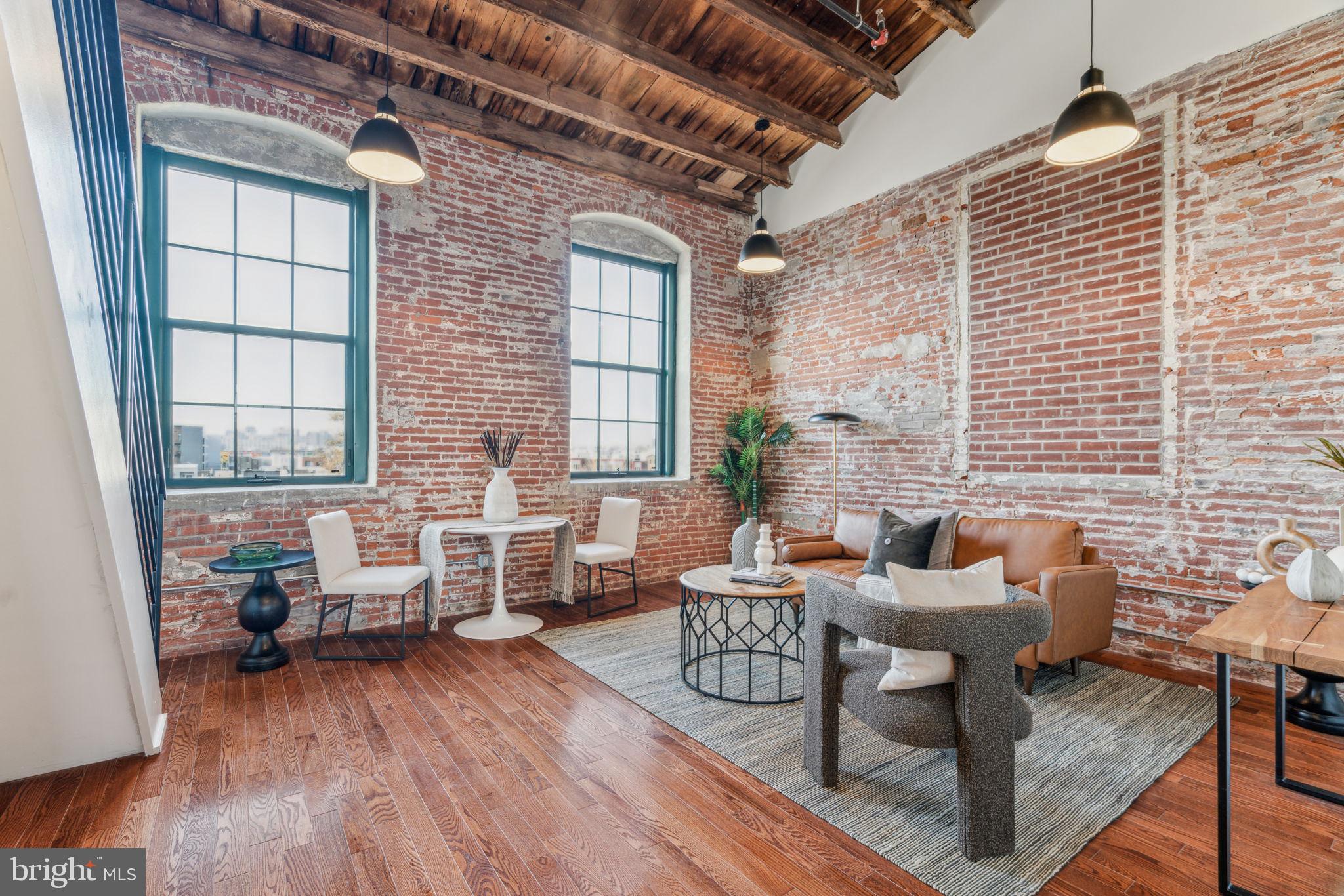 FISHTOWN - Residential Lease