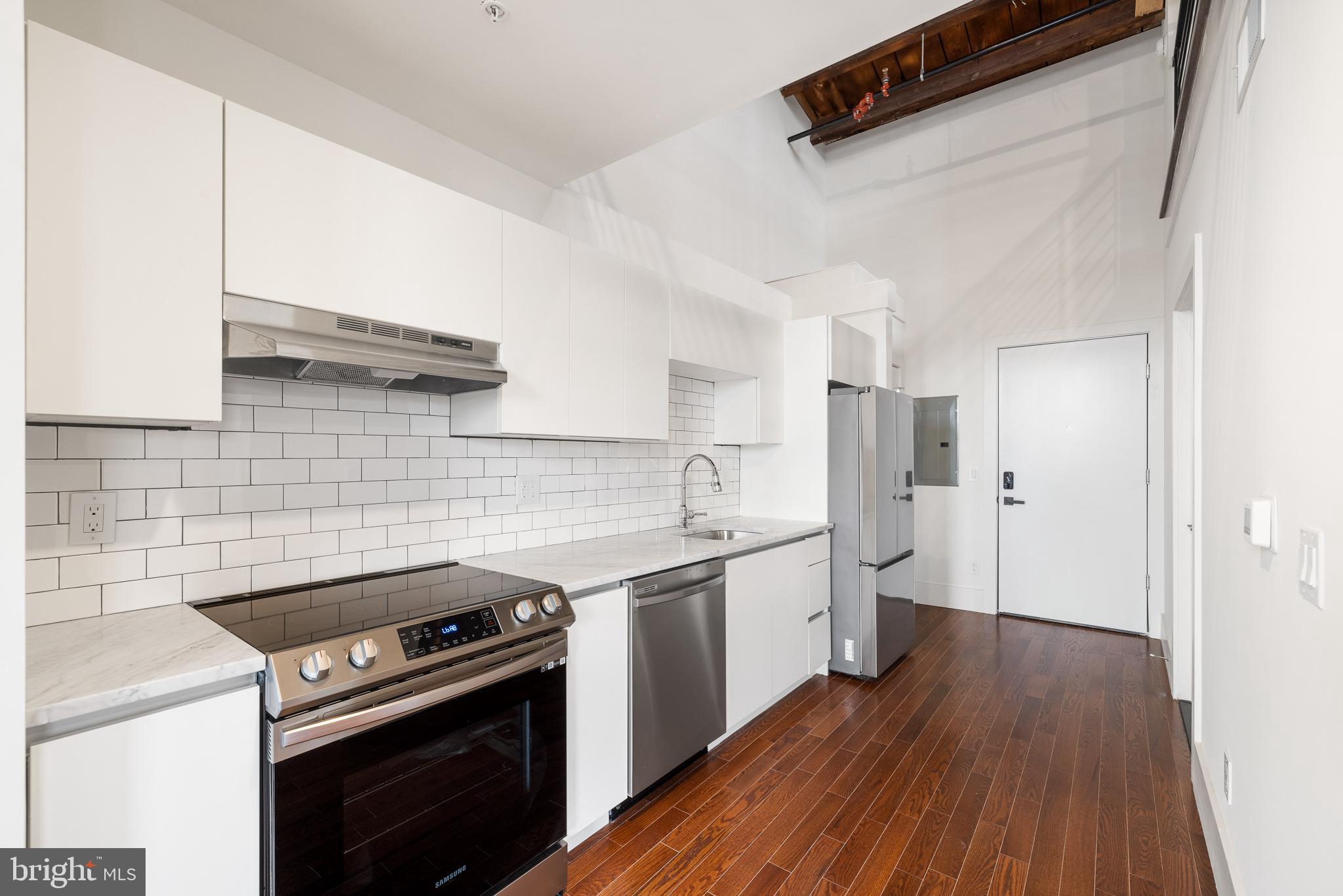 FISHTOWN - Residential Lease