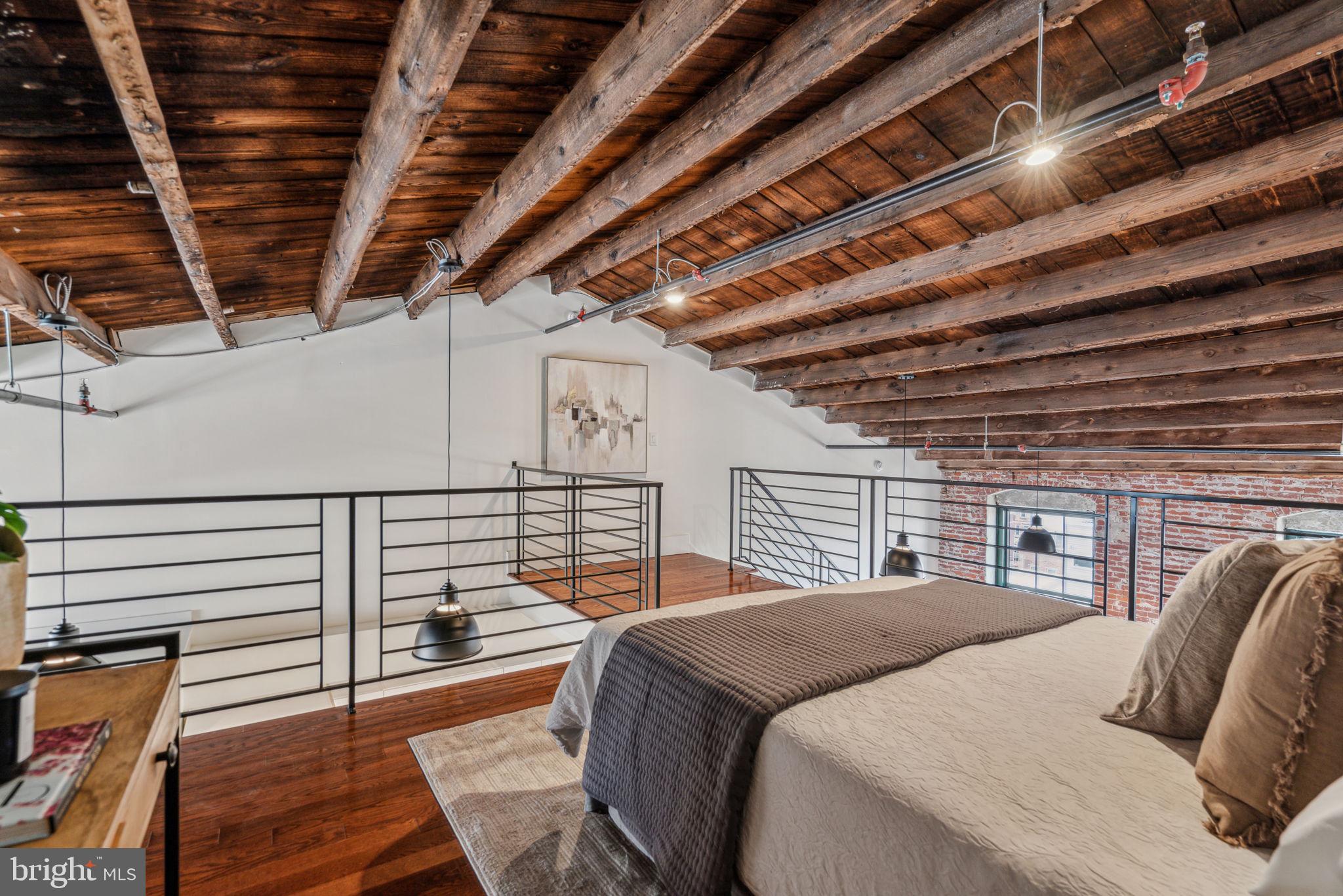 FISHTOWN - Residential Lease