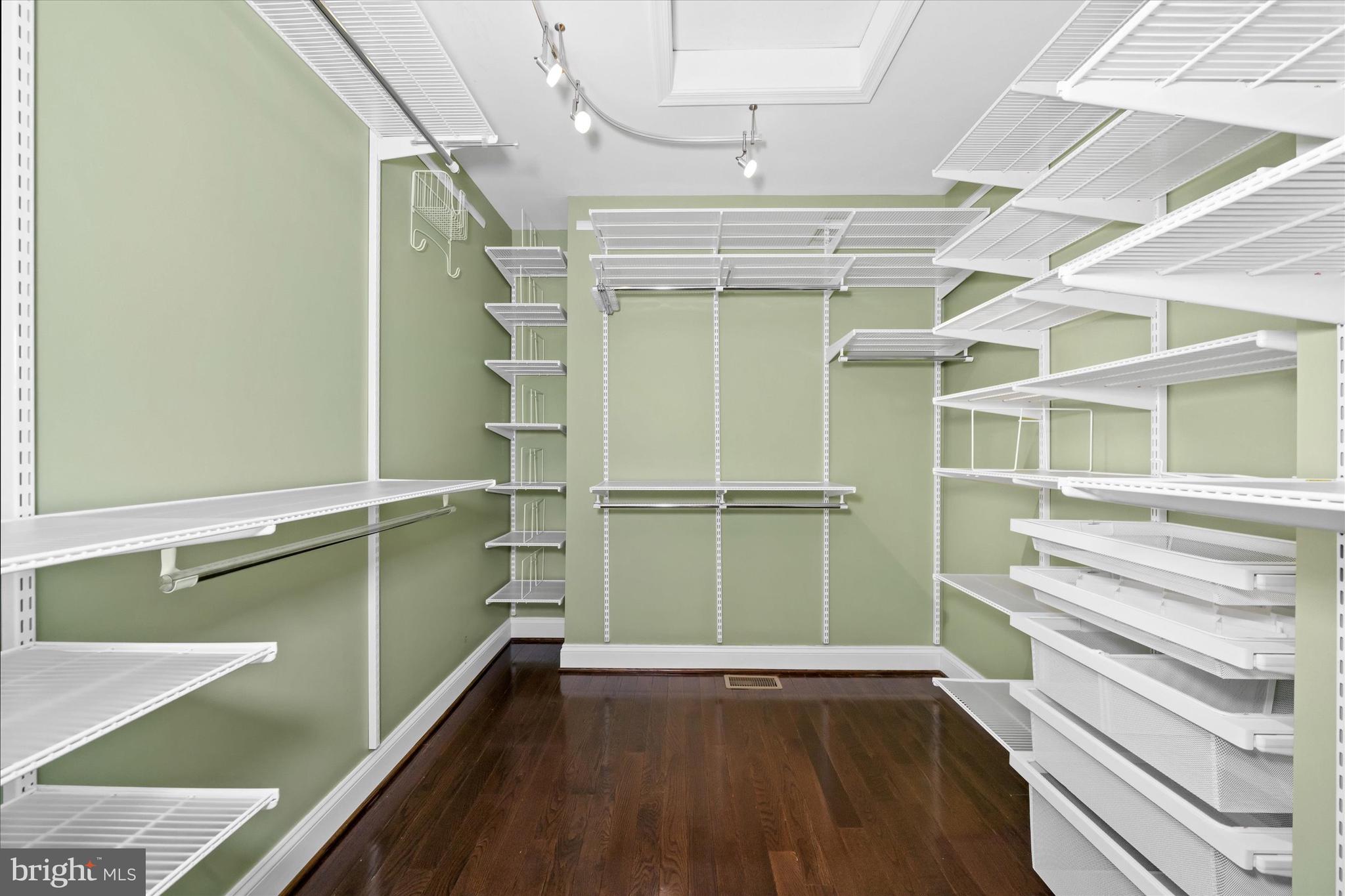 WESTOVER HILLS - Residential