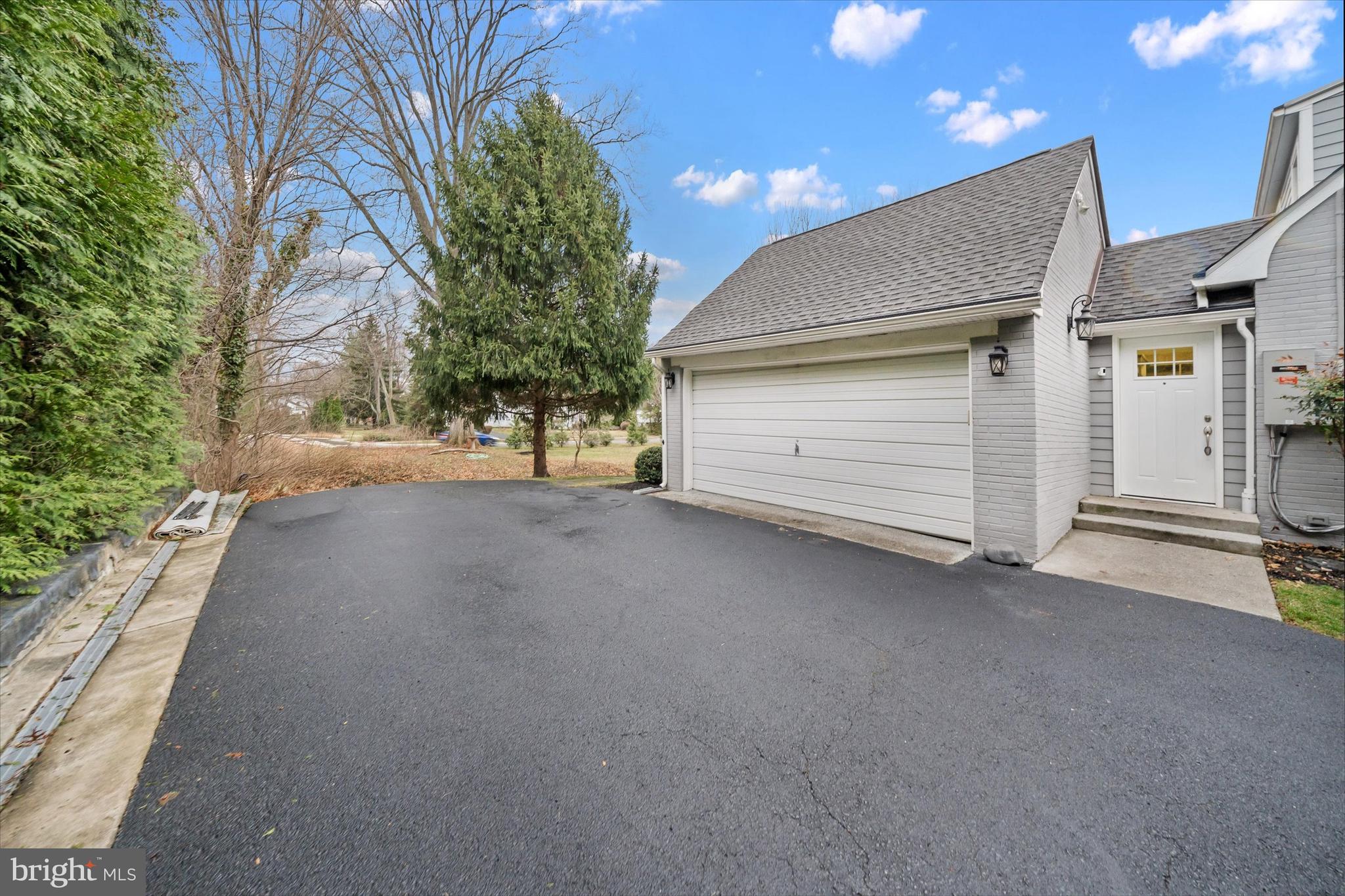 WESTOVER HILLS - Residential