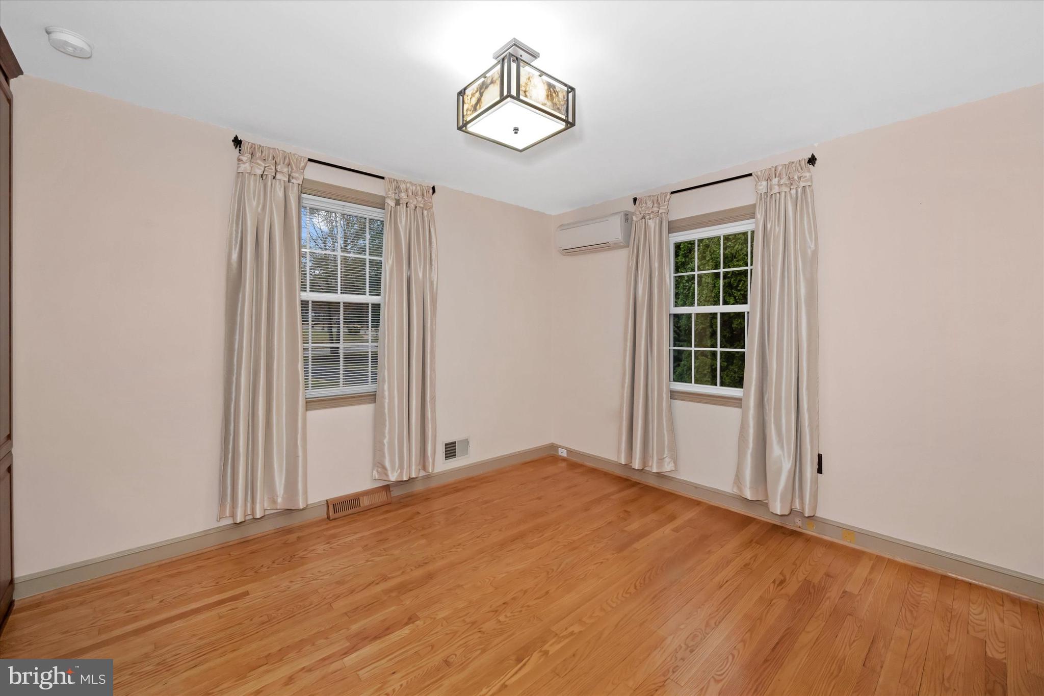 WESTOVER HILLS - Residential