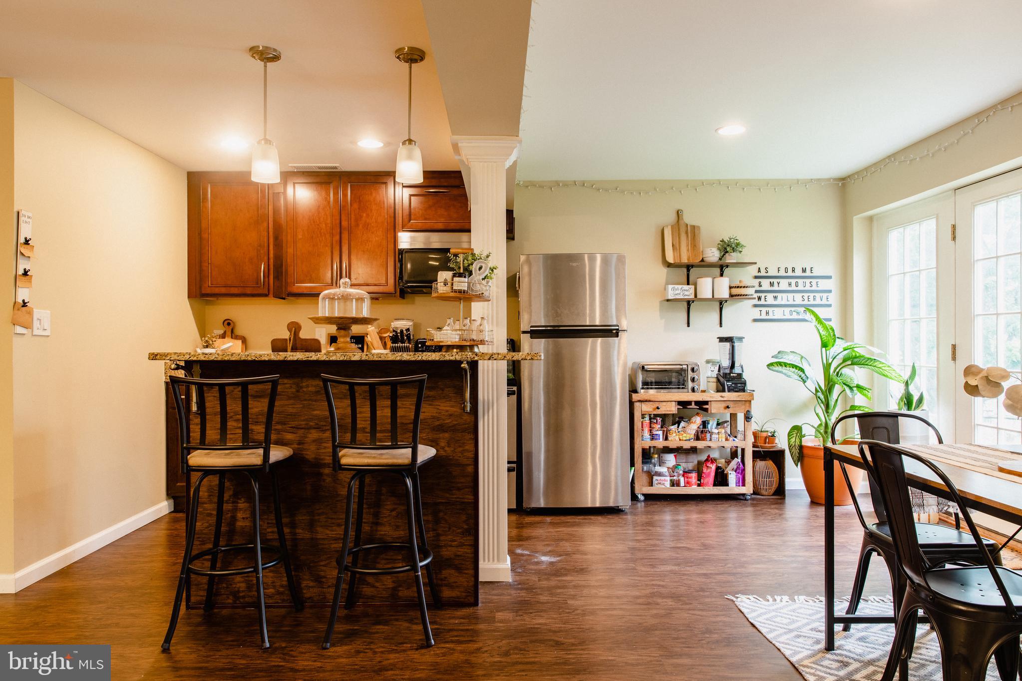 VILLAGES OF URBANA - Residential Lease